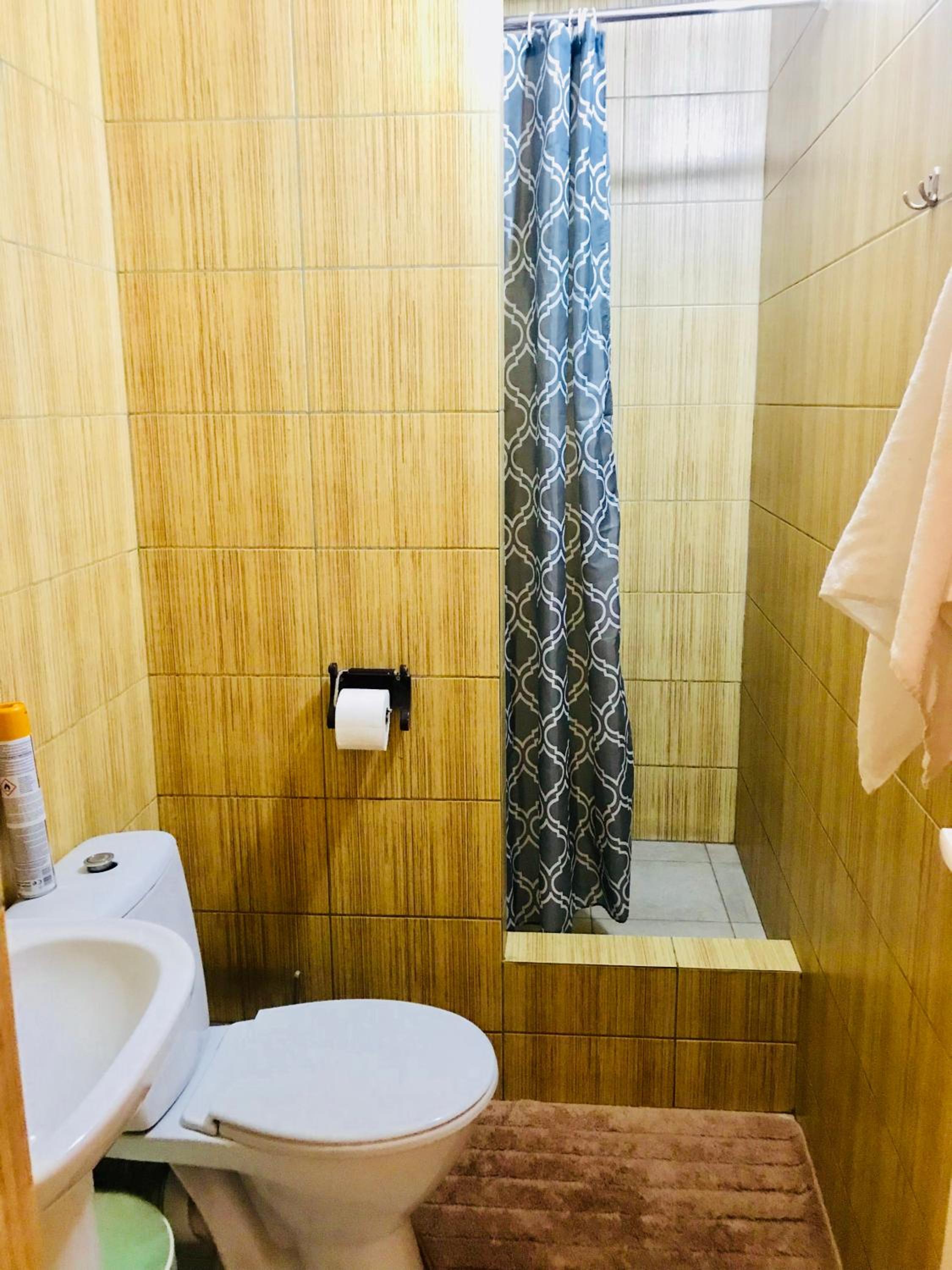 Deluxe Double or Twin Room - Photo 8