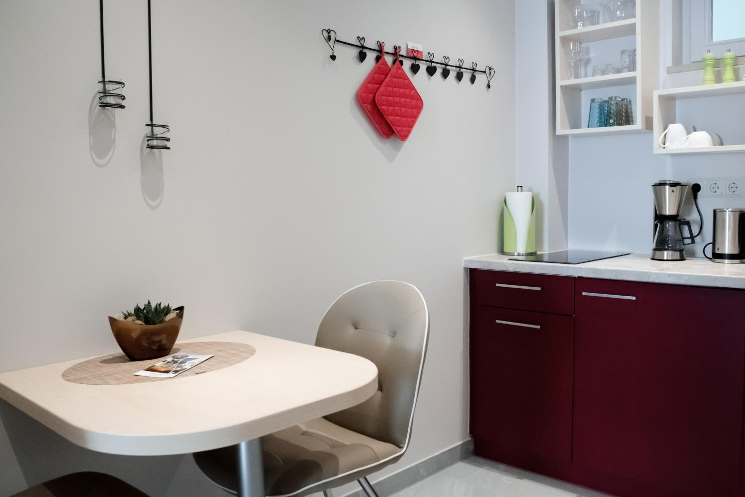 Studio Apartment photo 3