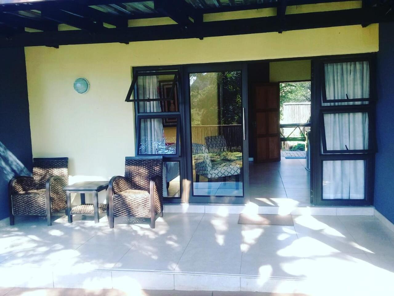 Double Room with Mountain View - Photo 3