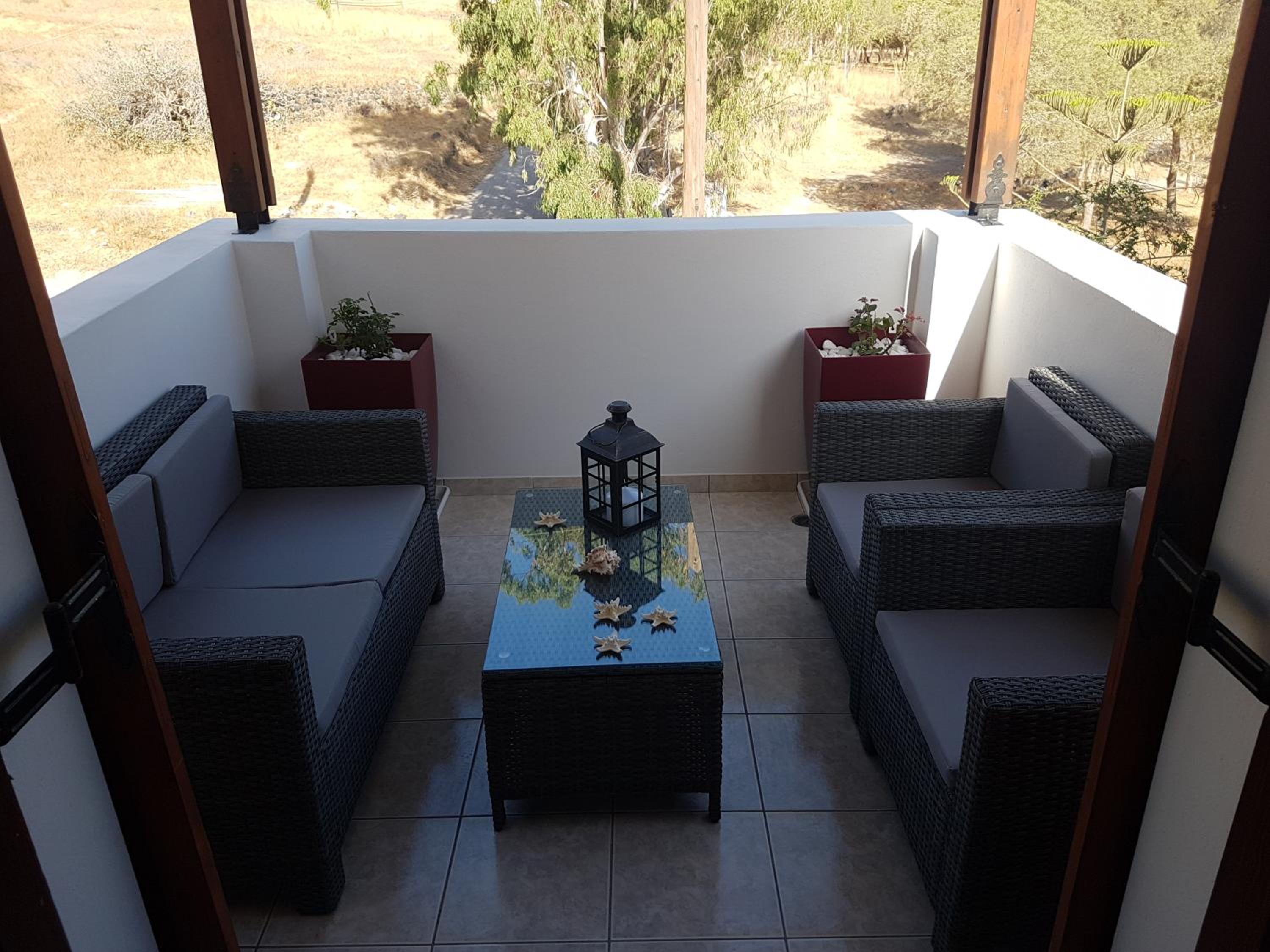 Deluxe Suite - Photo 11