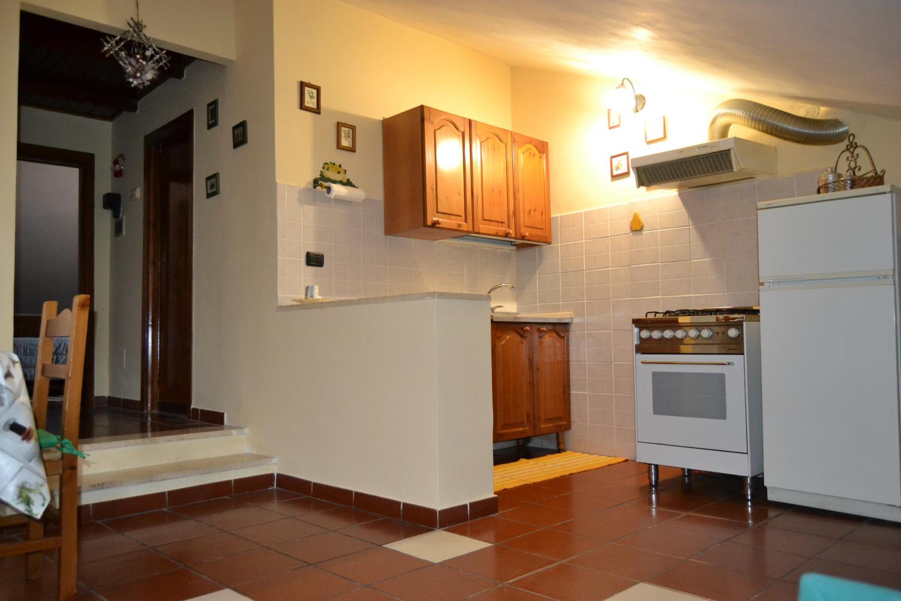 Apartment photo 2