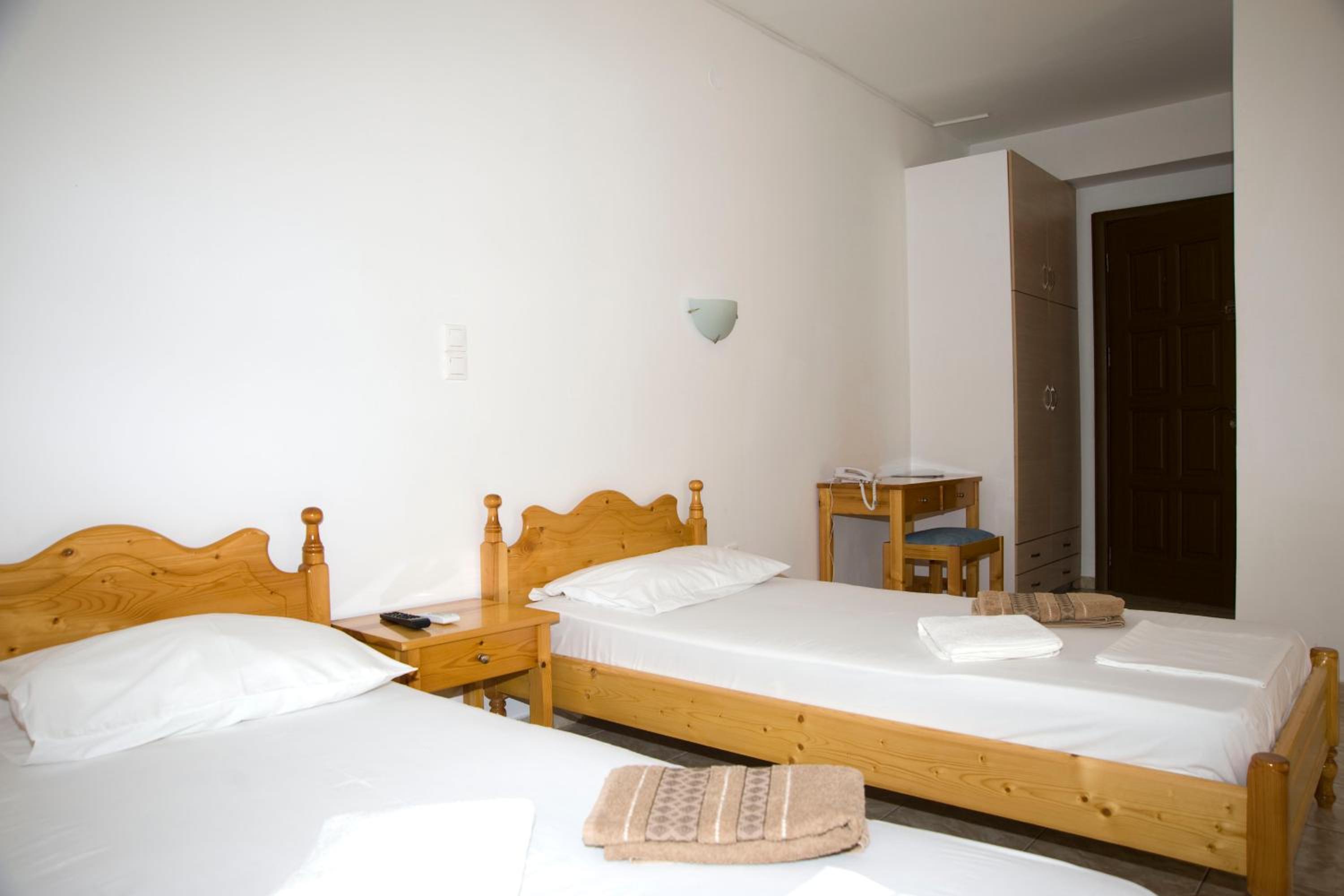 Economy Double or Twin Room - Photo 3
