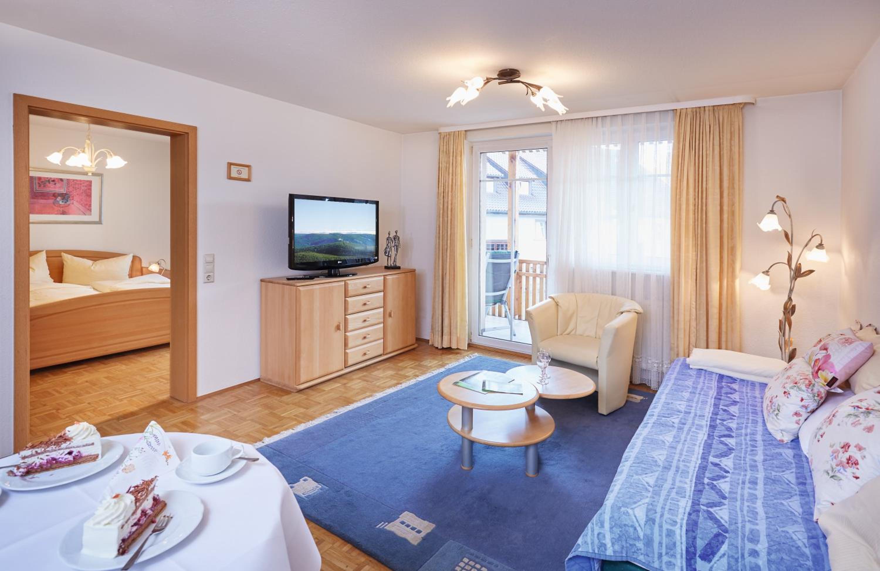 Superior One-Bedroom Apartment with Balcony