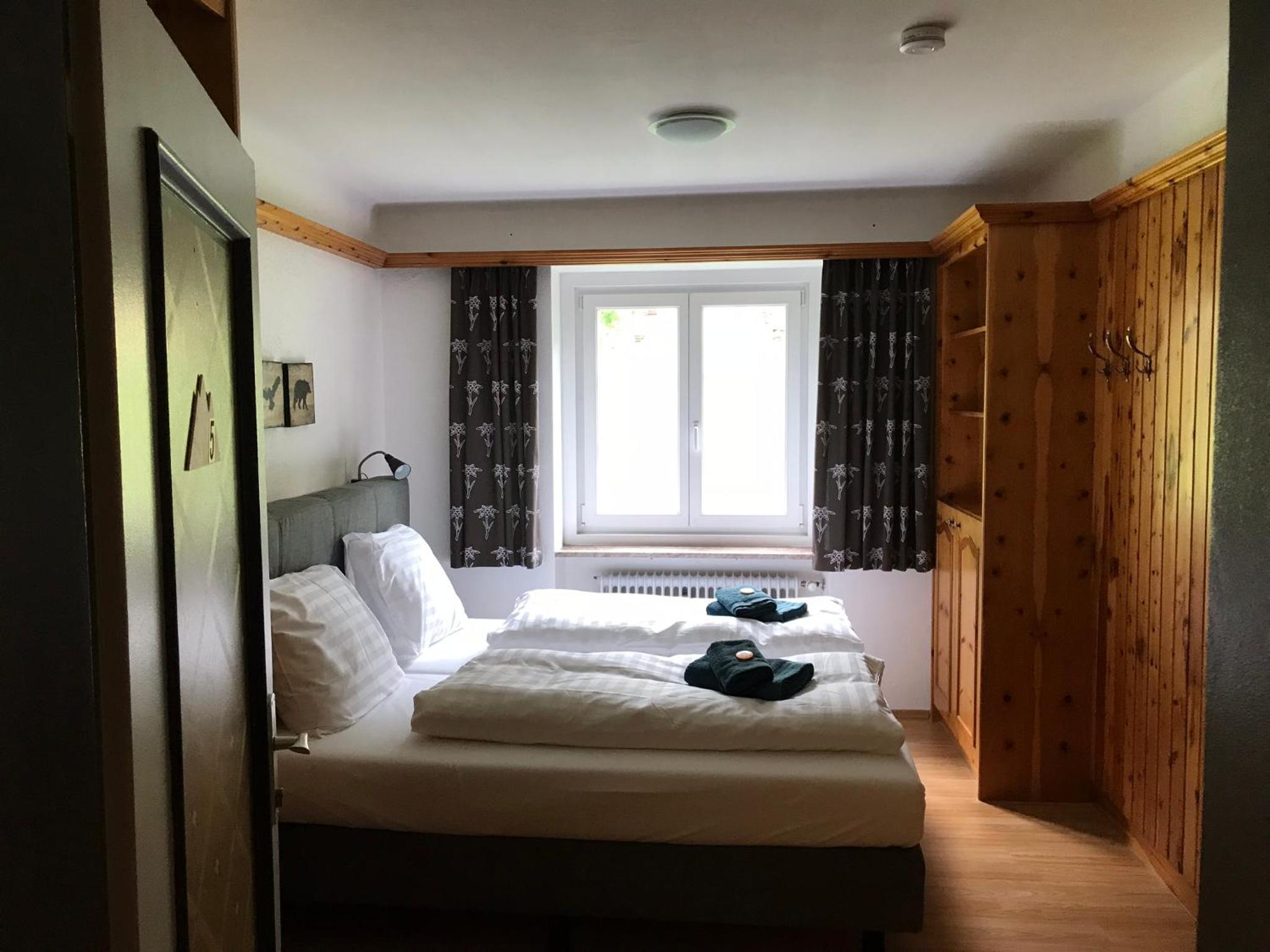 Double Room - Photo 9