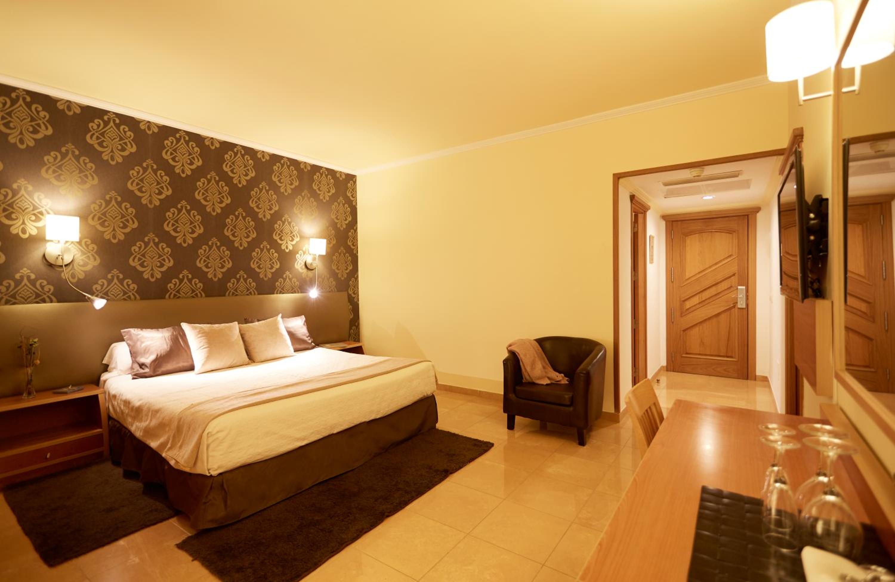 Junior Suite - Photo 2
