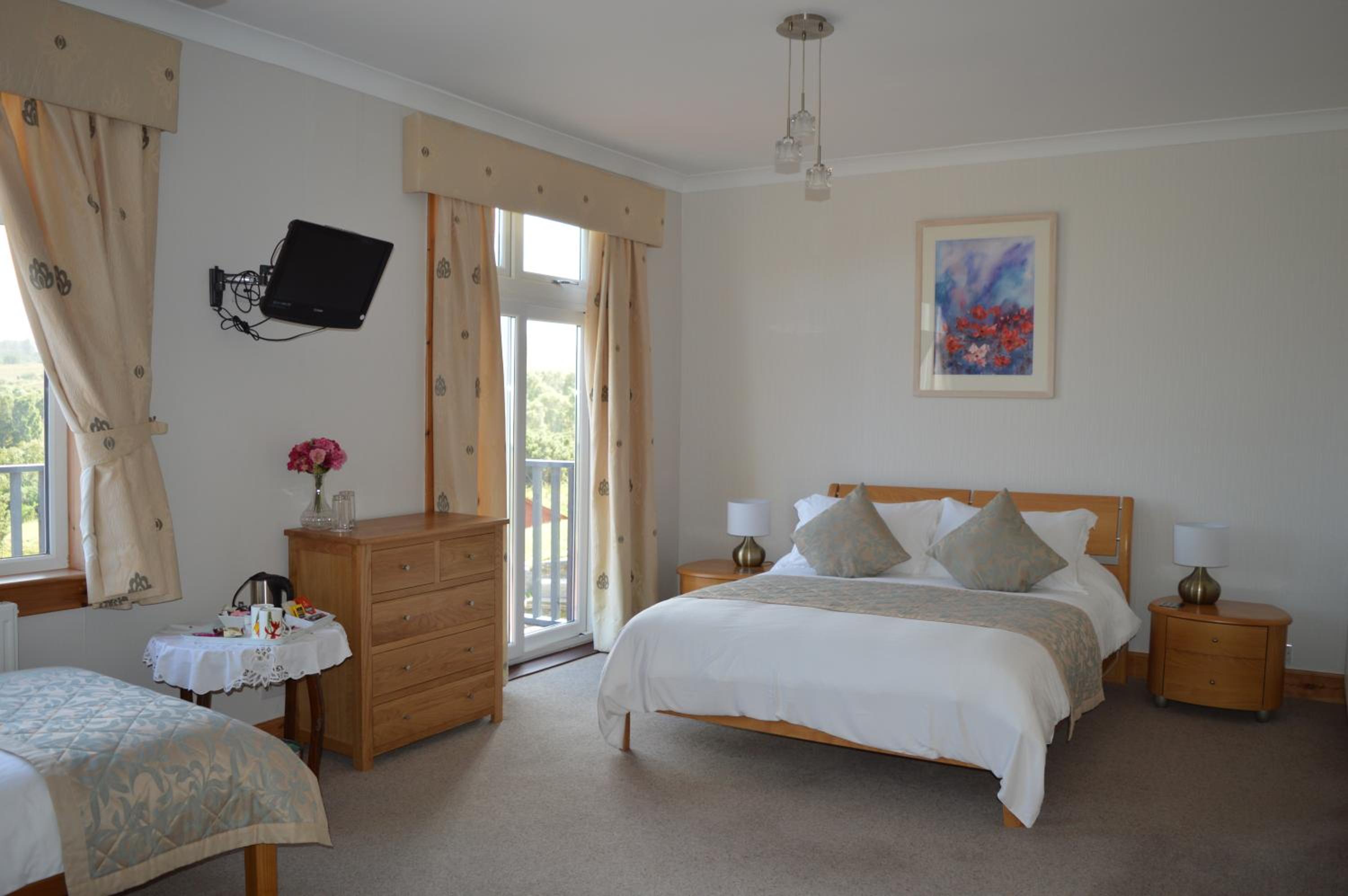 Superior King Room photo 3