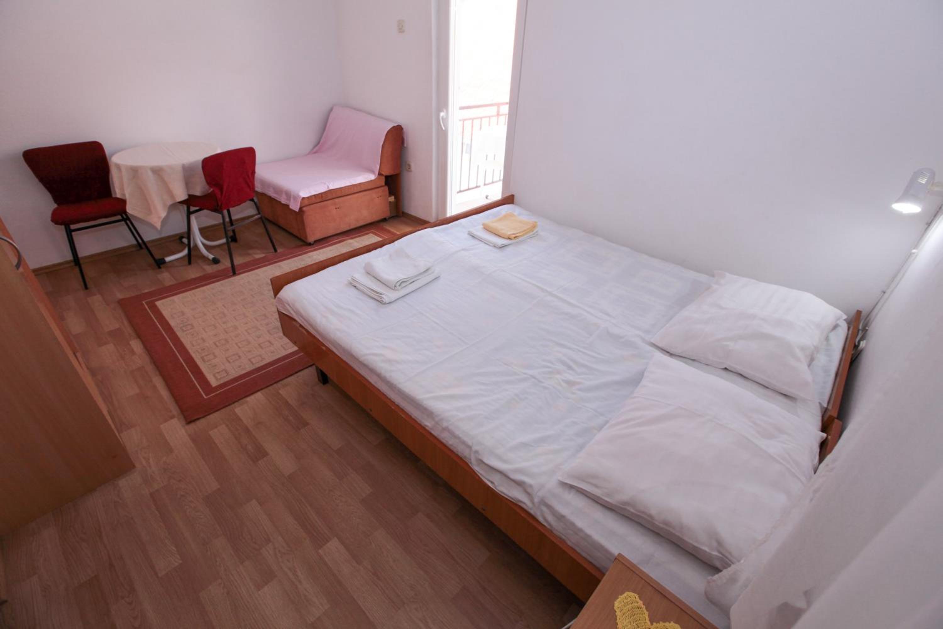 Studio with Balcony photo 1