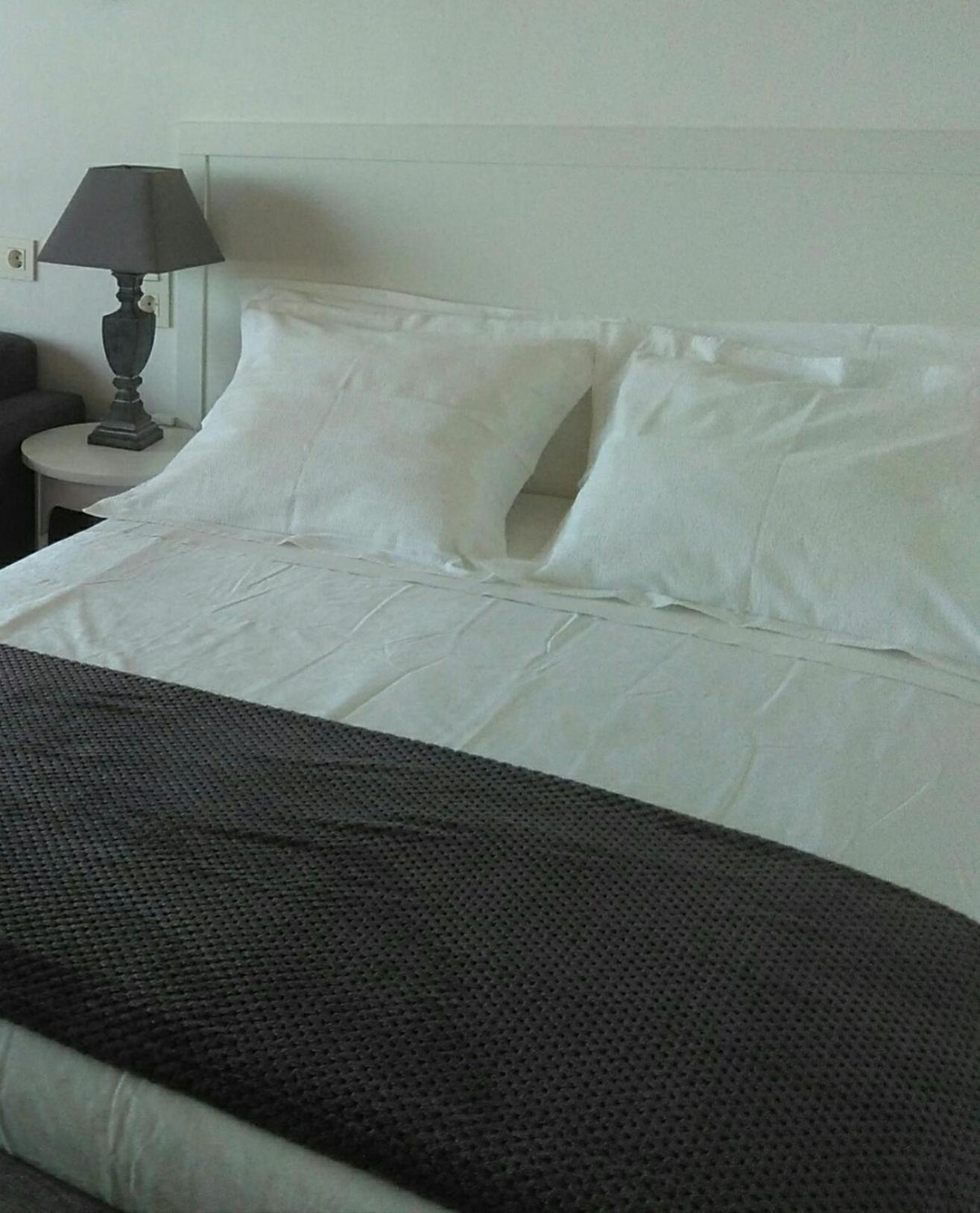 Suite with Balcony - Photo 43