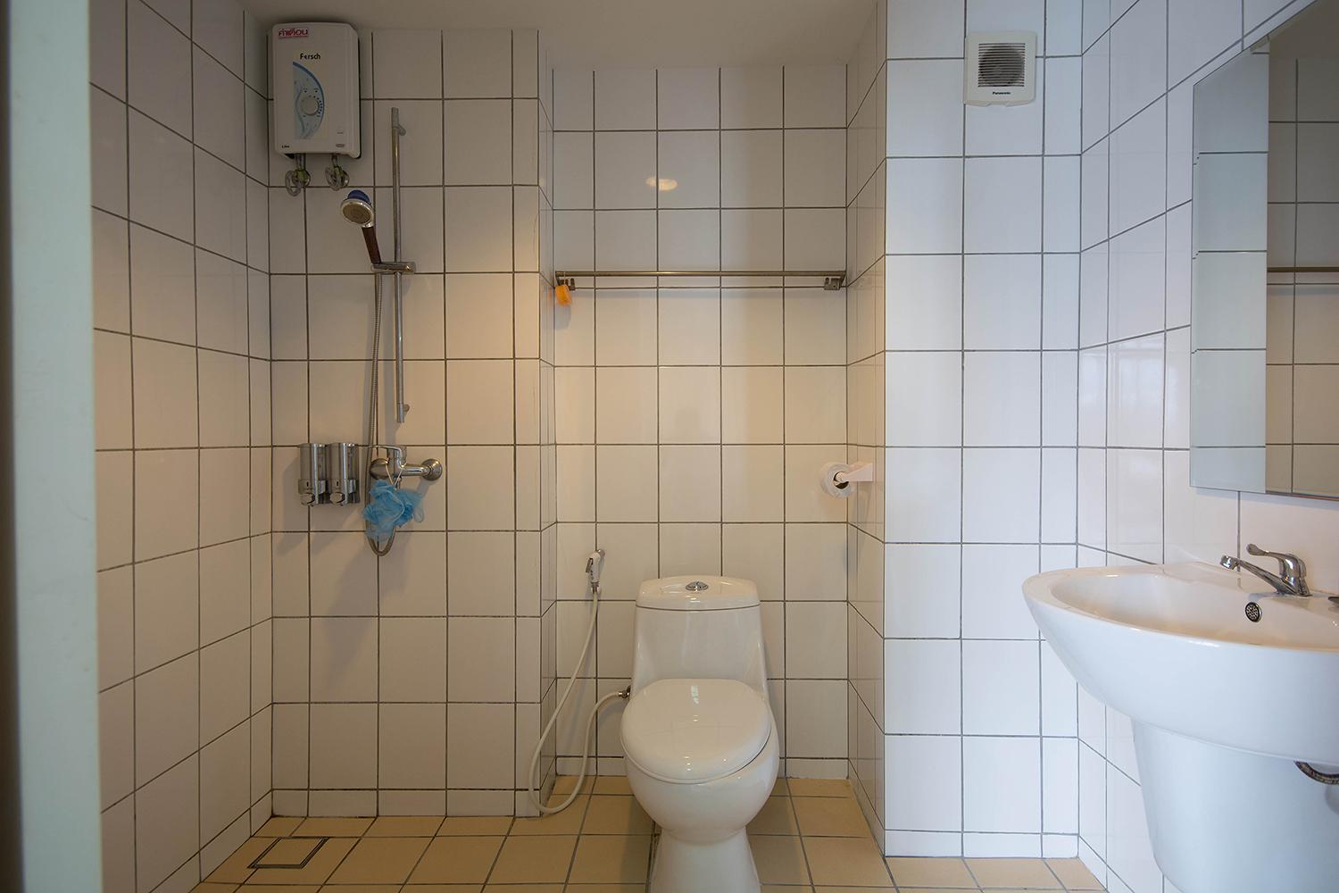 Apartment with Sea View - Photo 11