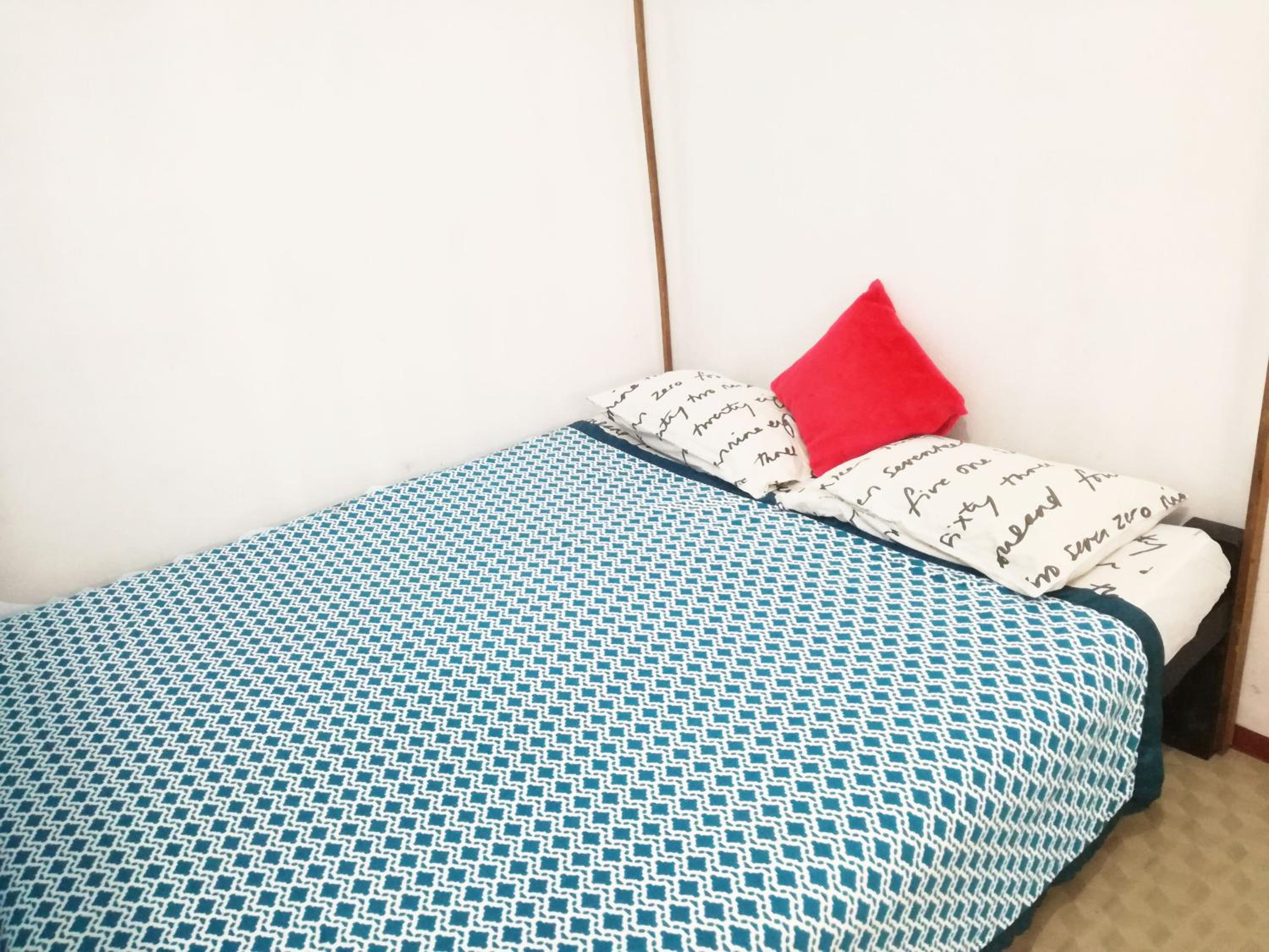 Budget Double Room With Shared Bathroom photo 3
