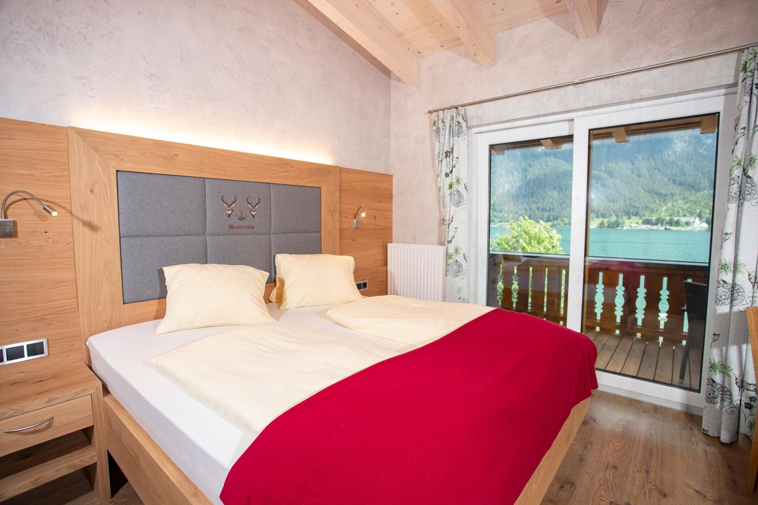 Suite with Lake View