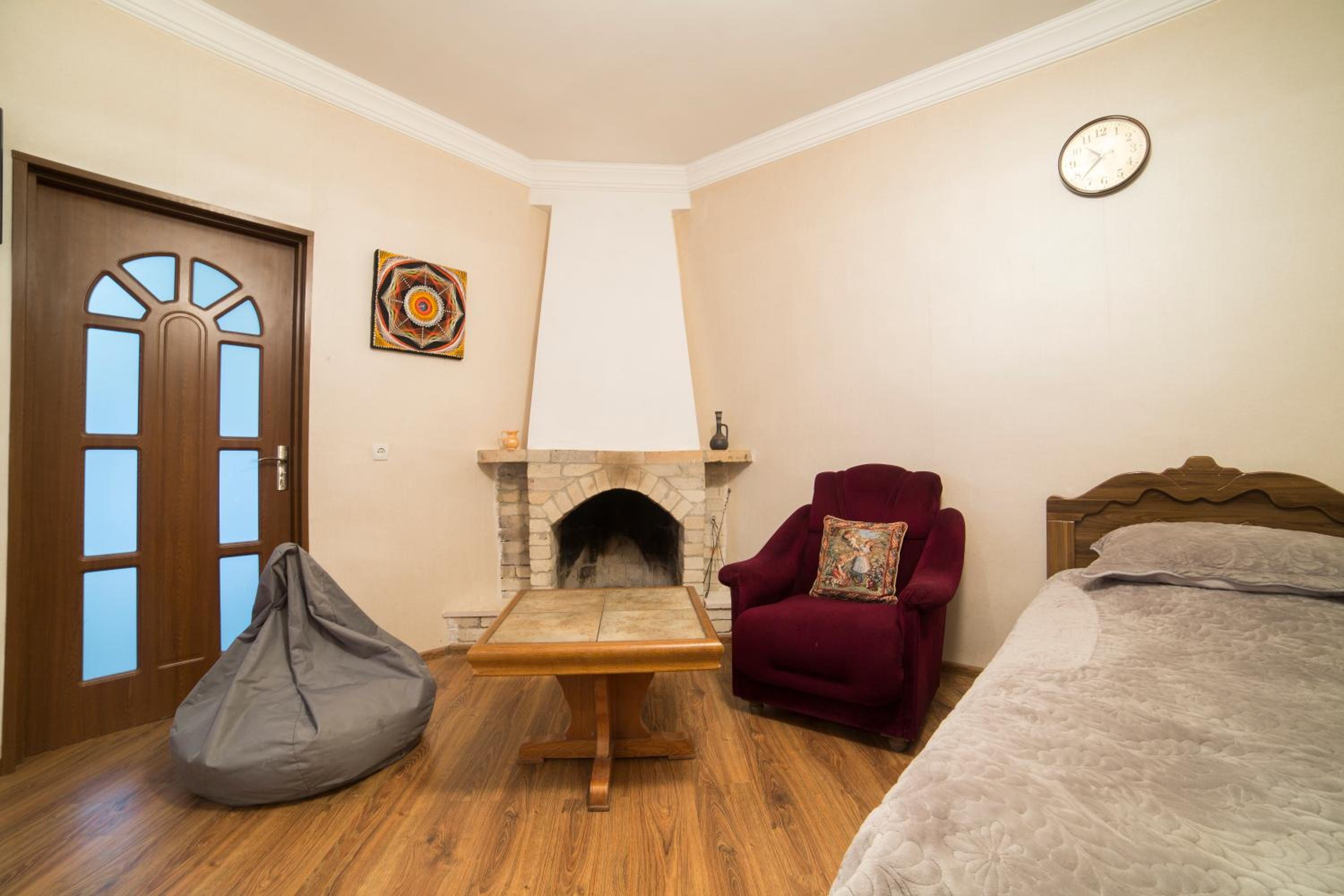 Standard Triple Room photo 3