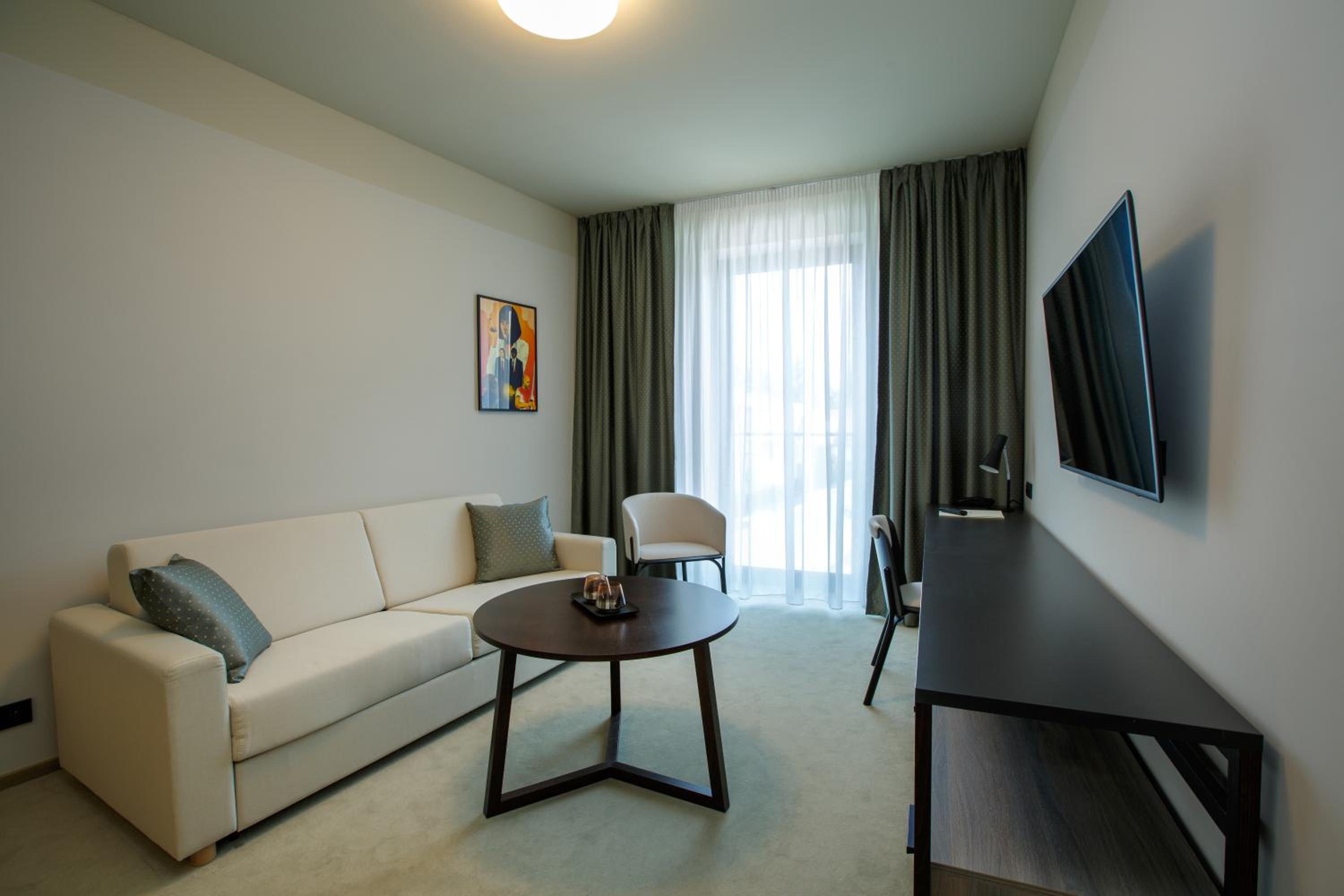 Apartment photo 3