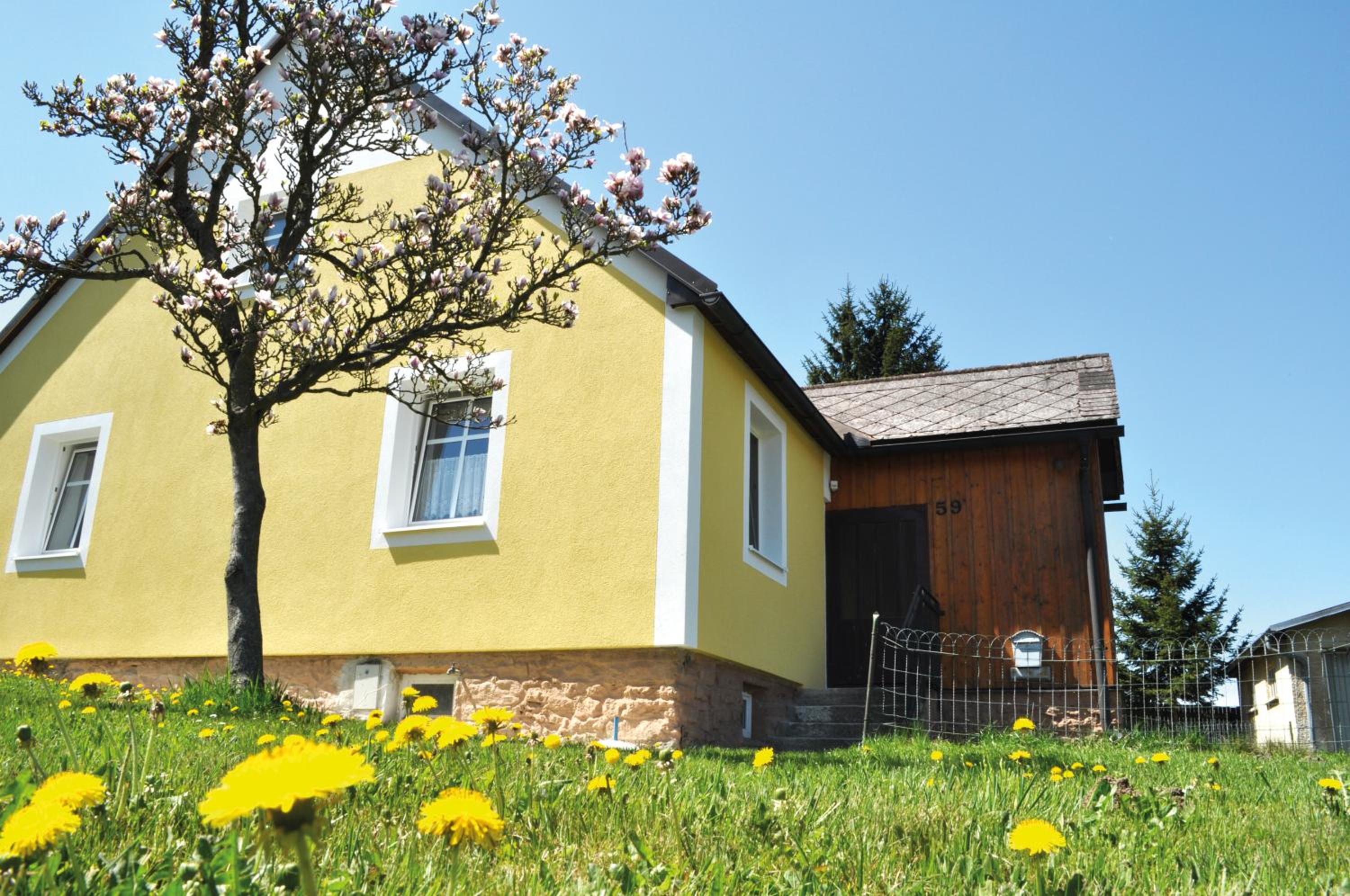 Three-Bedroom House photo 2
