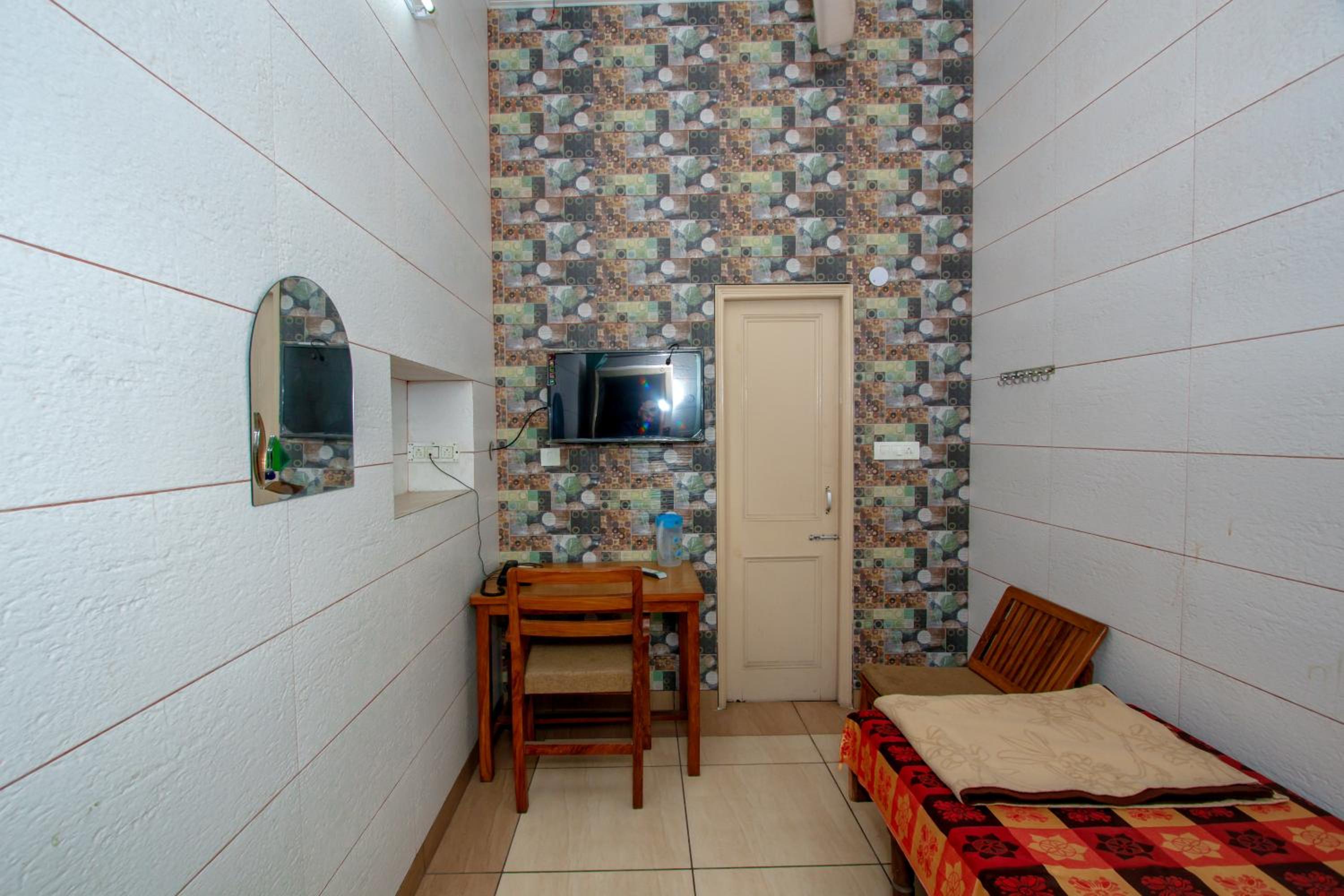 Deluxe Single Room photo 2
