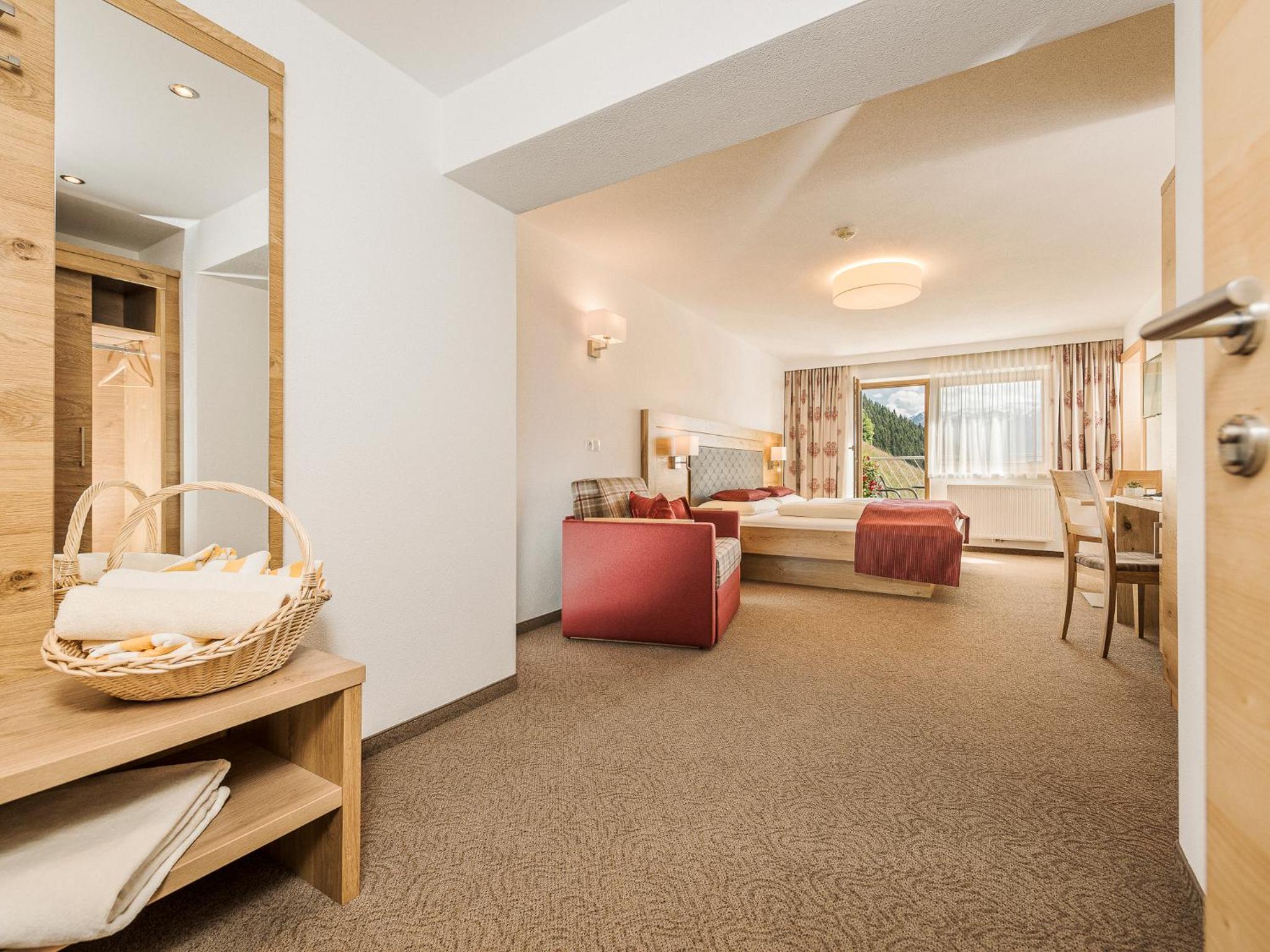 Comfort Room Deluxe with Balcony