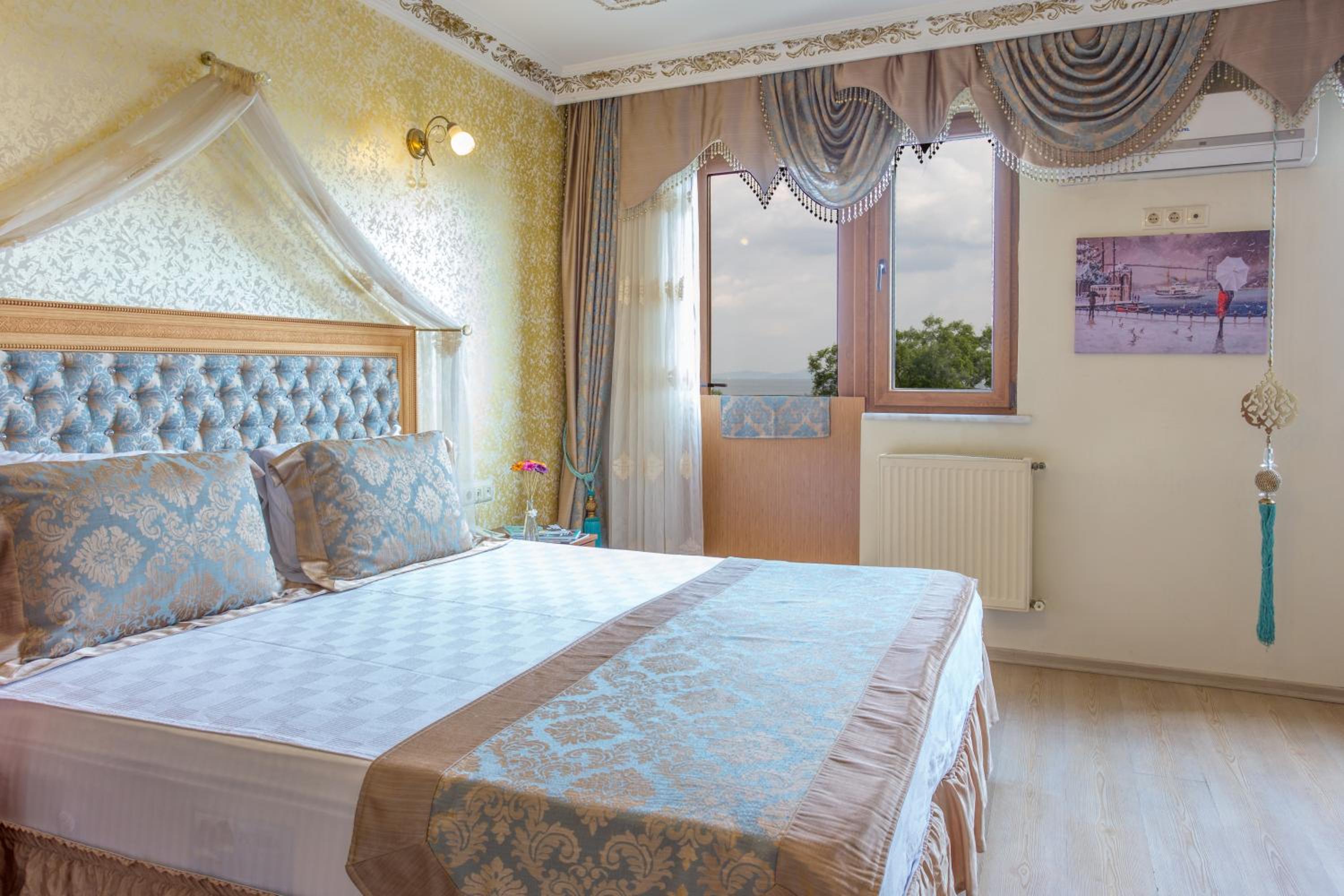 Family Room with Balcony and Sea View photo 1