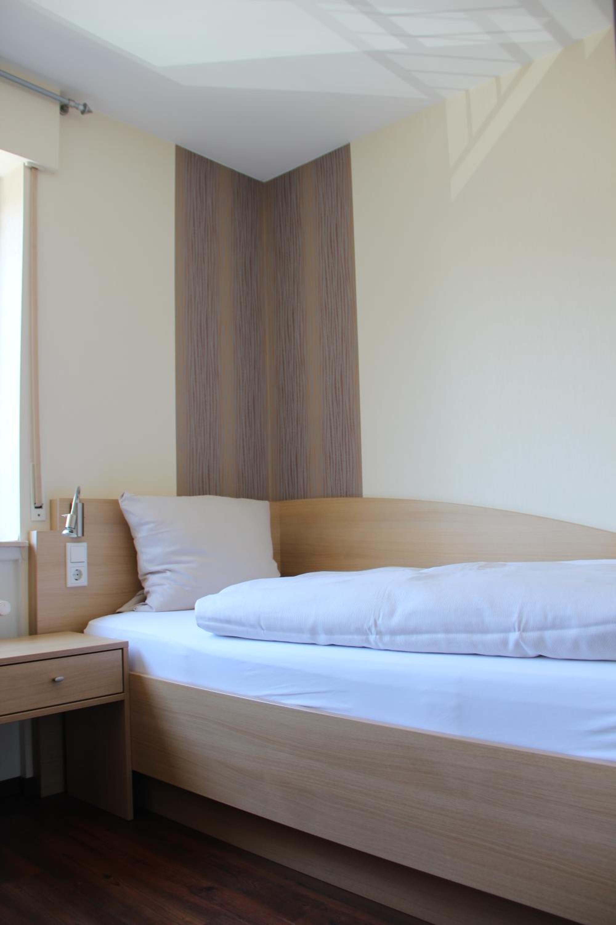 Single Room photo 1