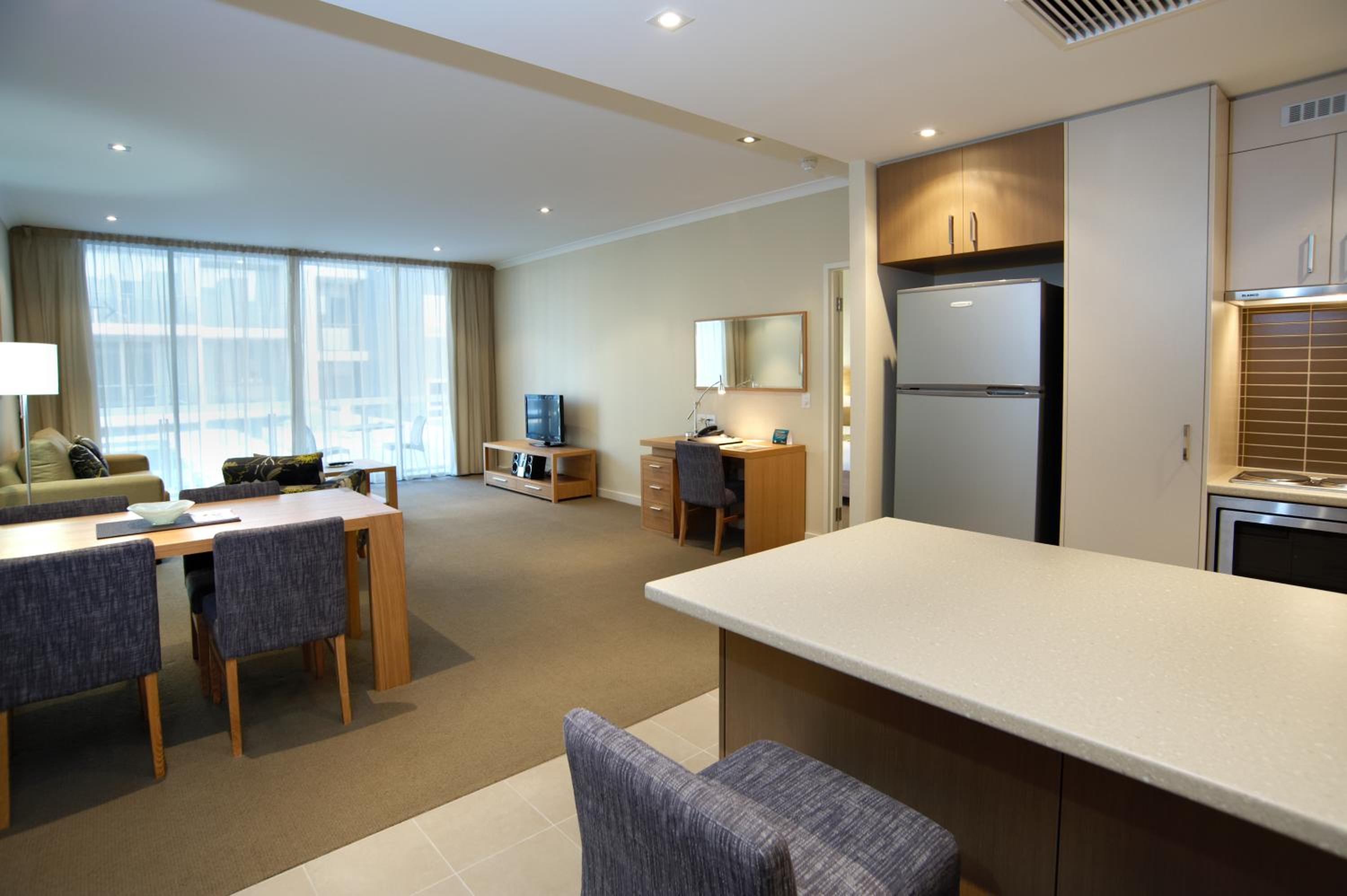 One-Bedroom Apartment - Photo 5