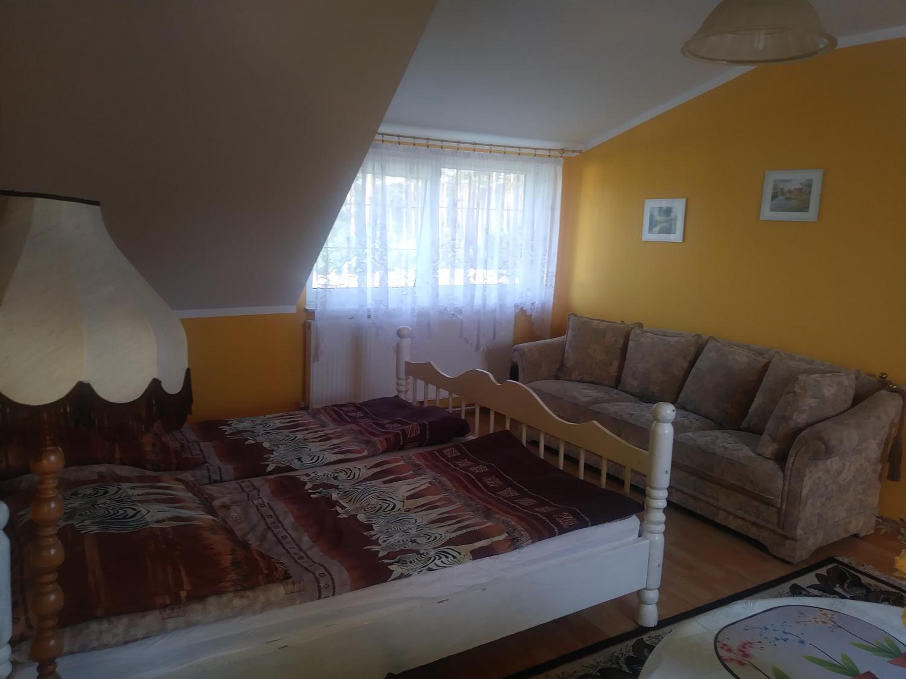 Family Room with Lake View photo 3