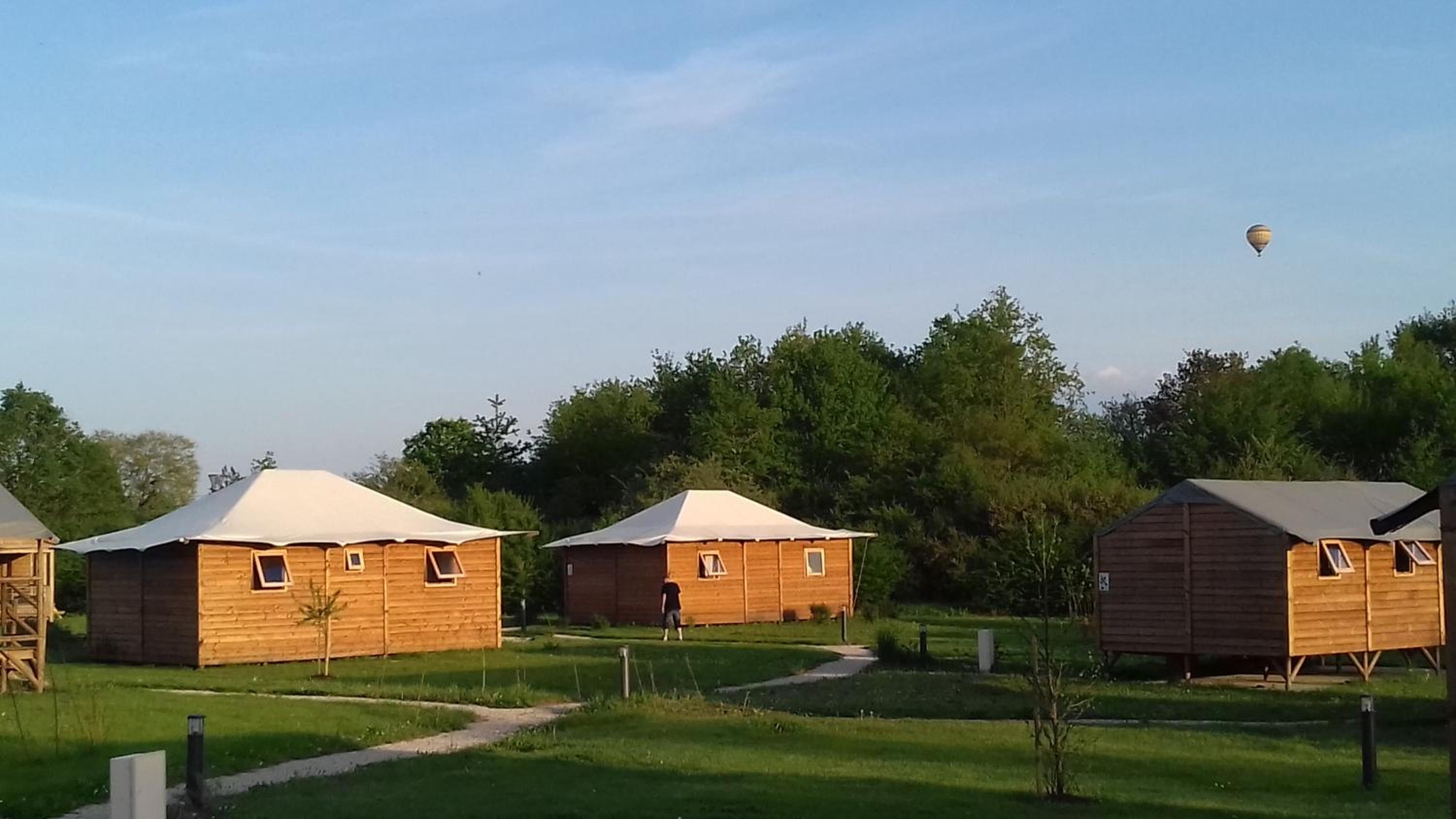 Cabin Lodge photo 1