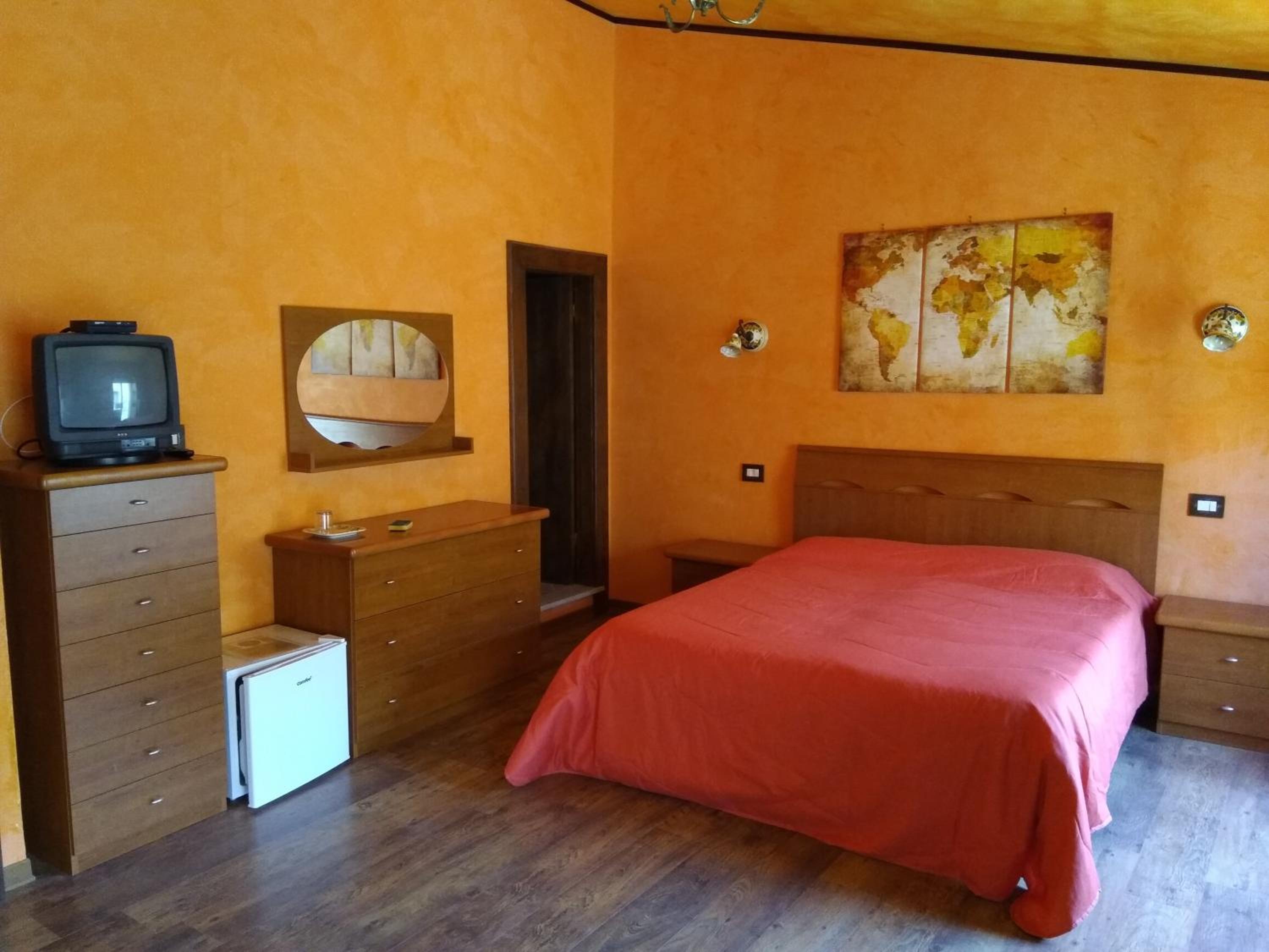 Double Room - Photo 1