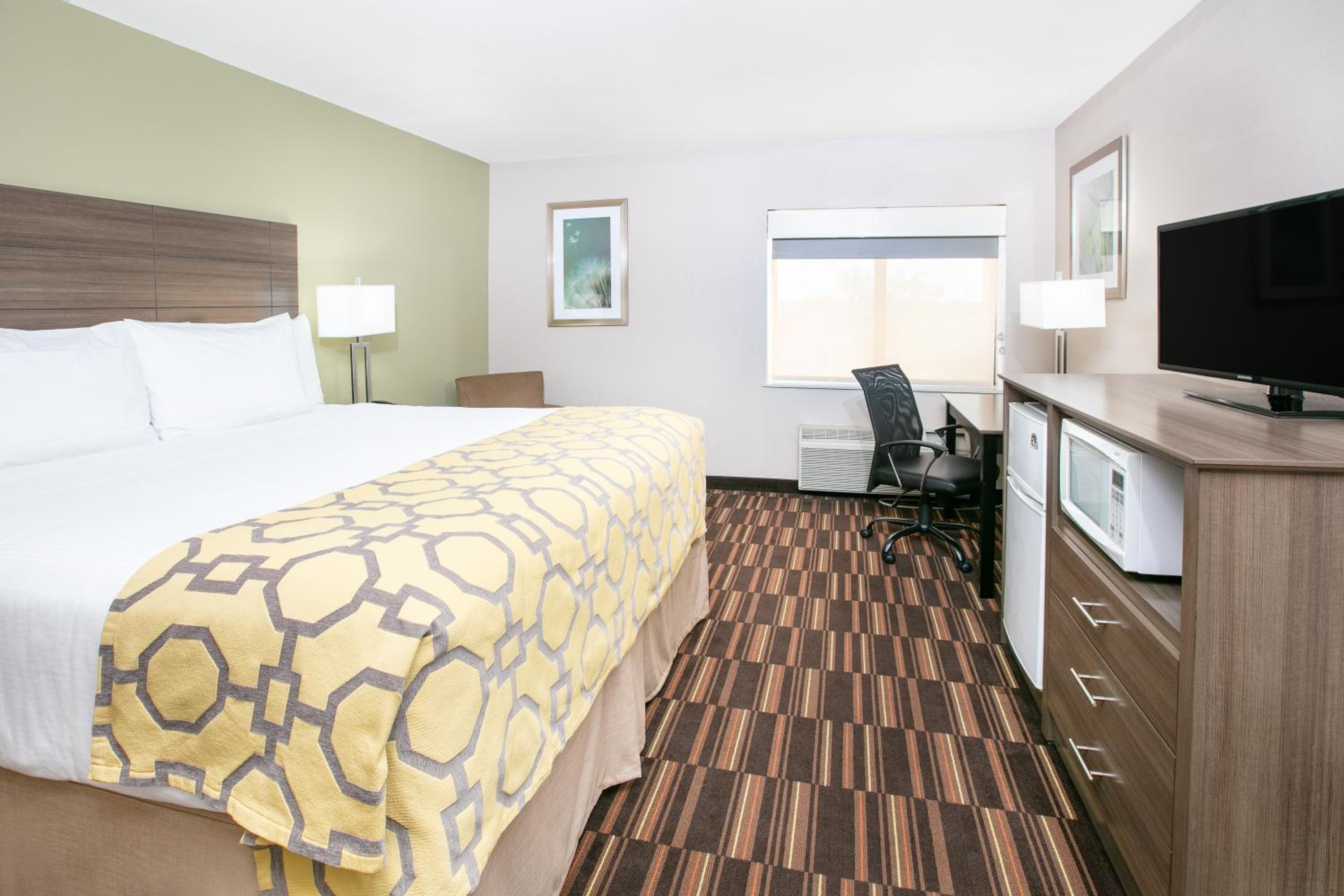 King Room - Non-Smoking - Photo 1