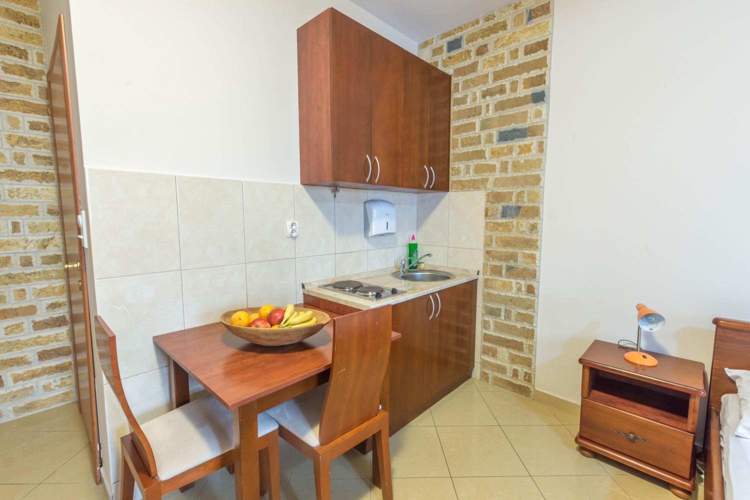 Studio Apartment with Sofa Bed photo 2