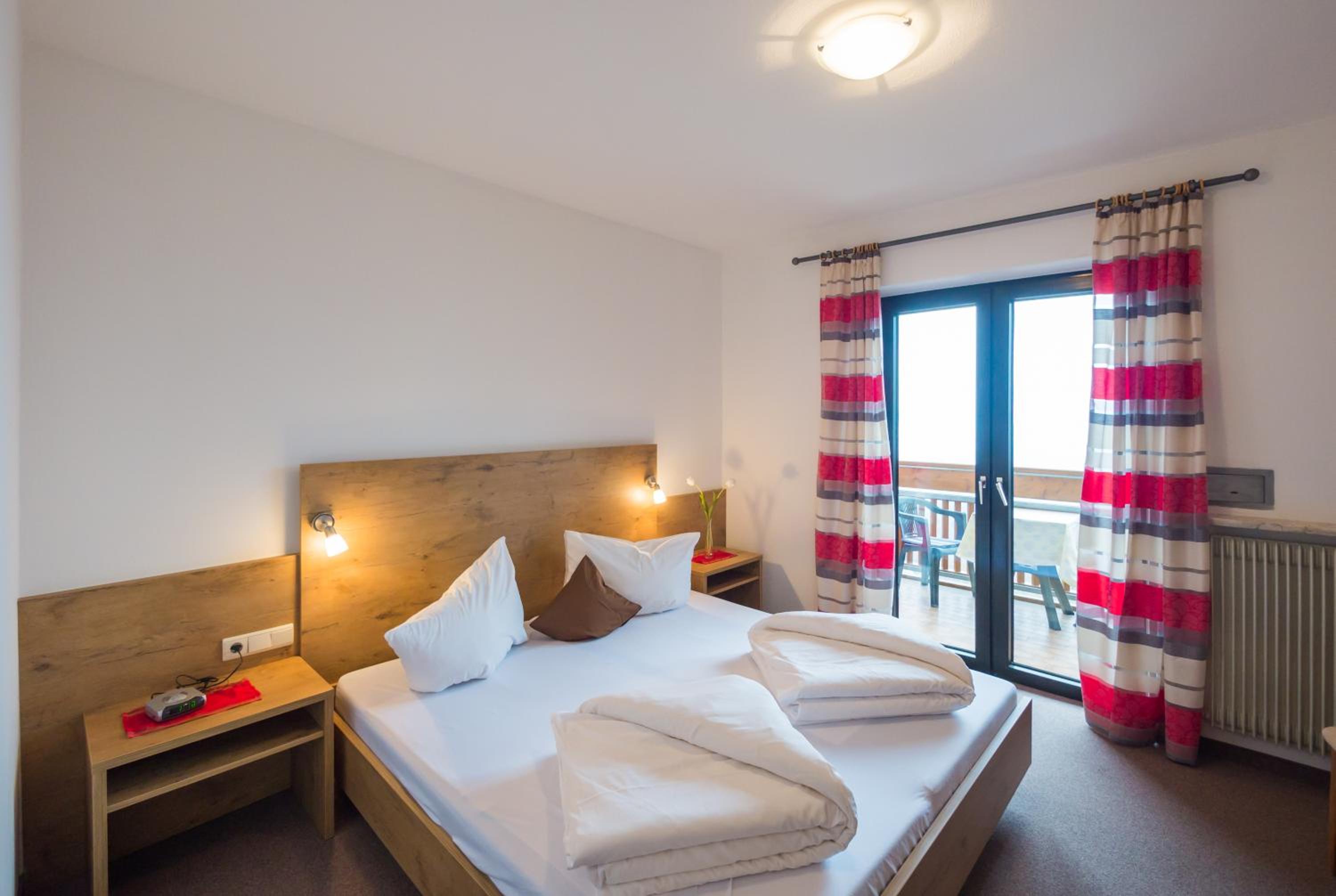 Standard Double Room photo 3