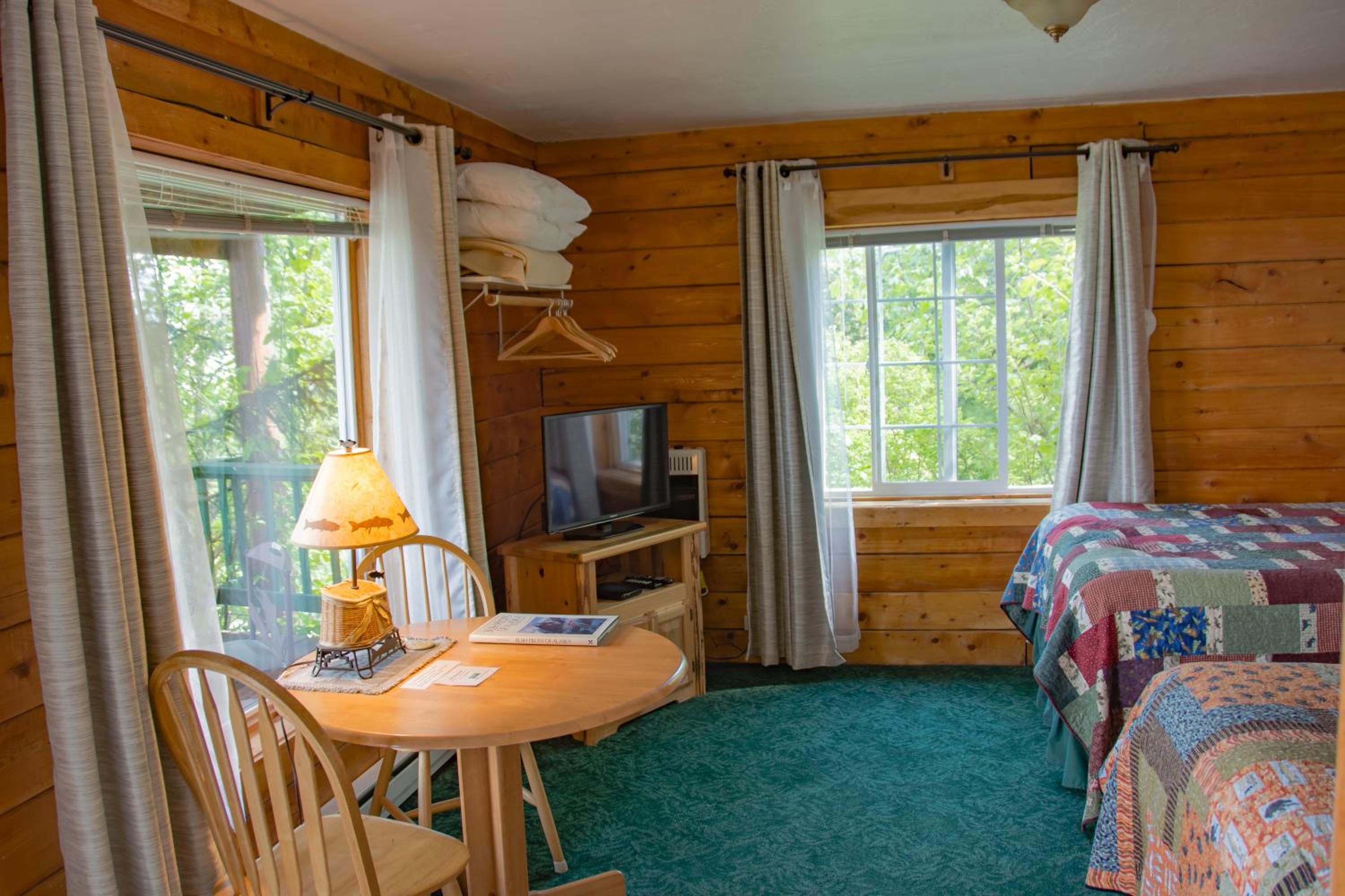 Double Room with Balcony - Photo 4