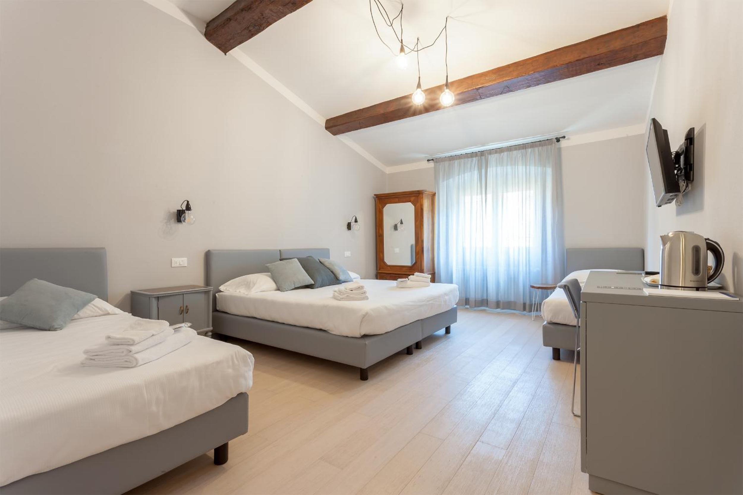 Deluxe Quadruple Room photo 3