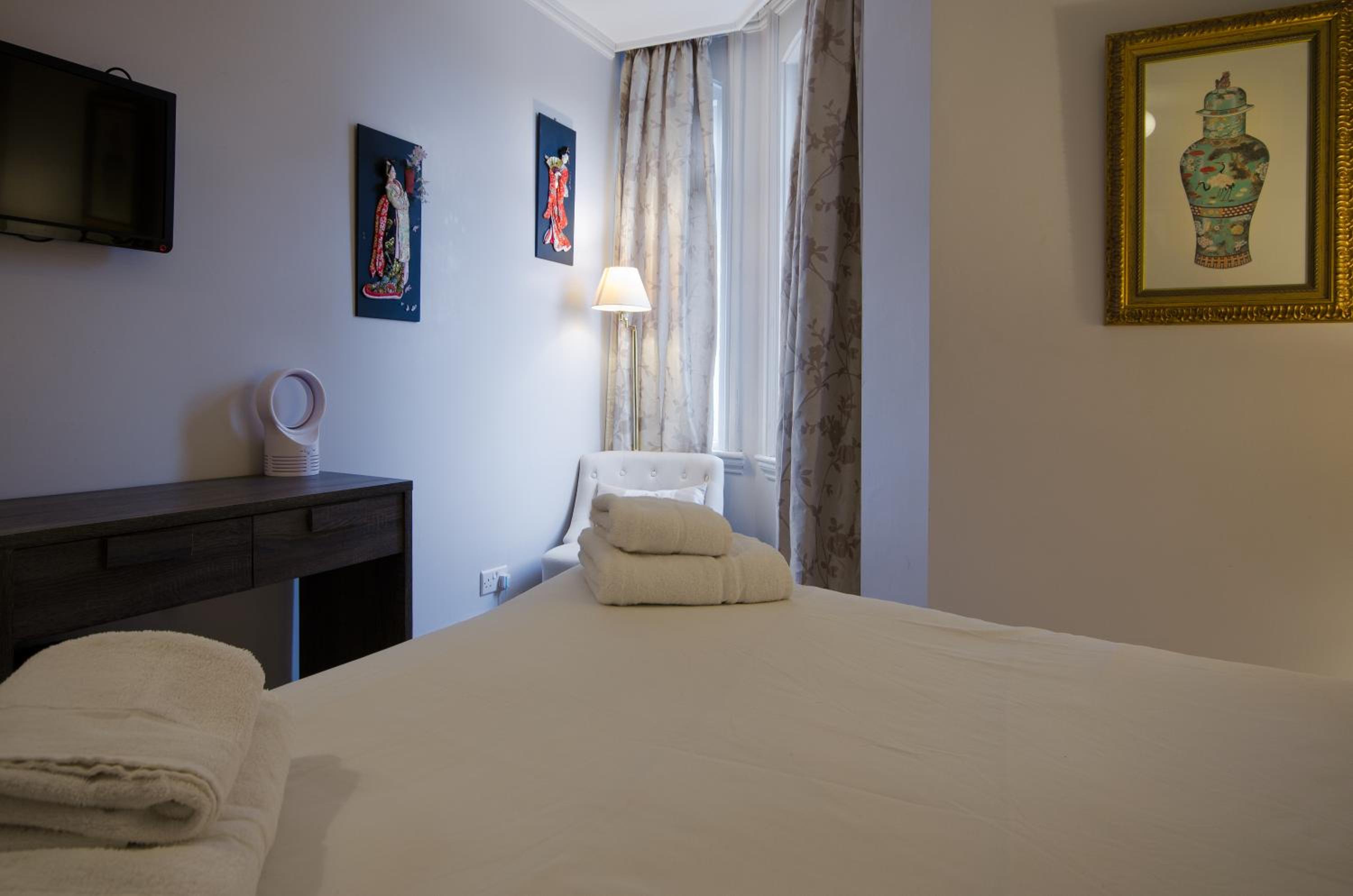 Double Room photo 3