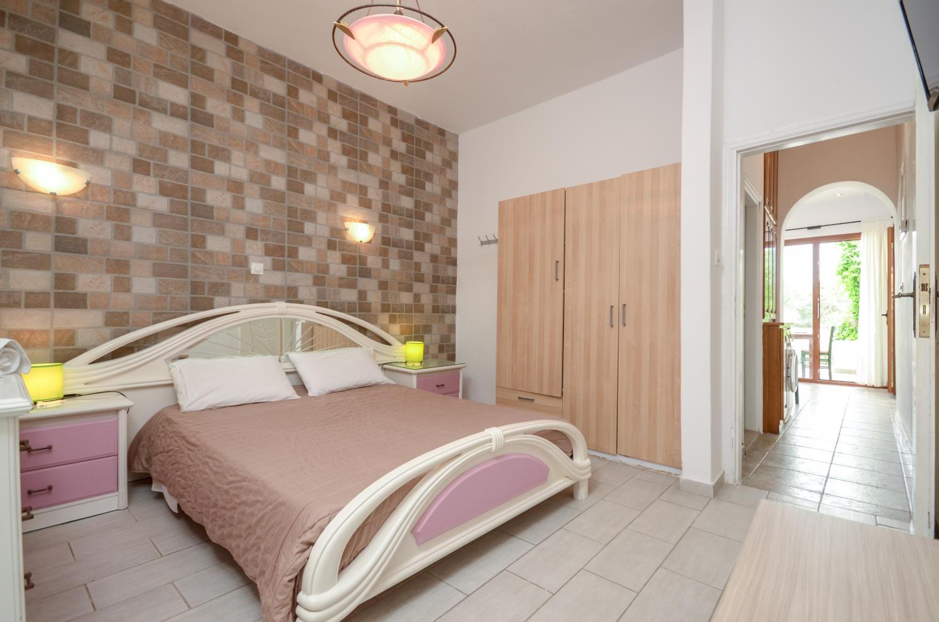 Two-Bedroom Apartment - Photo 7