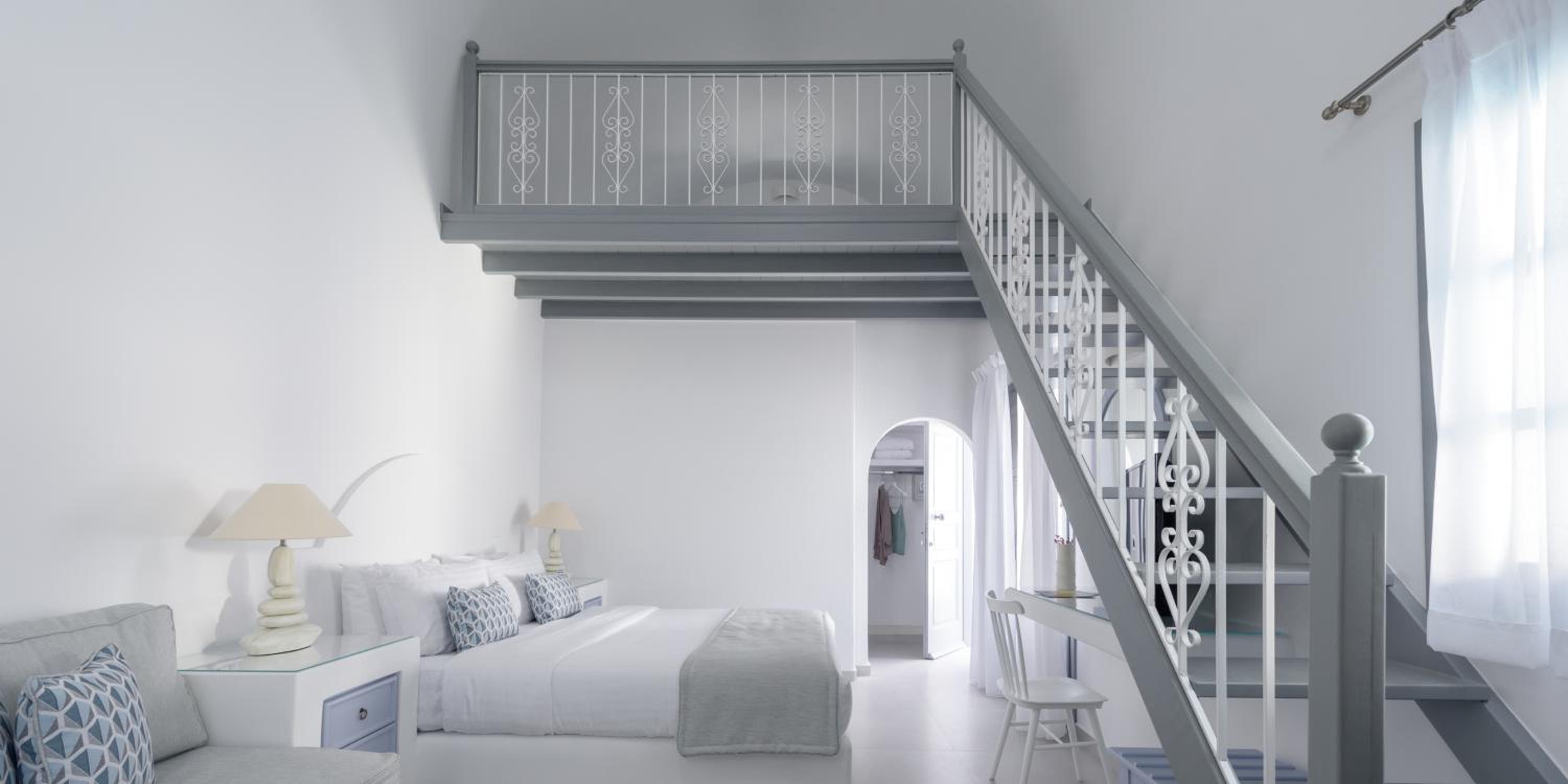 King Suite with Outdoor Jetted Tub