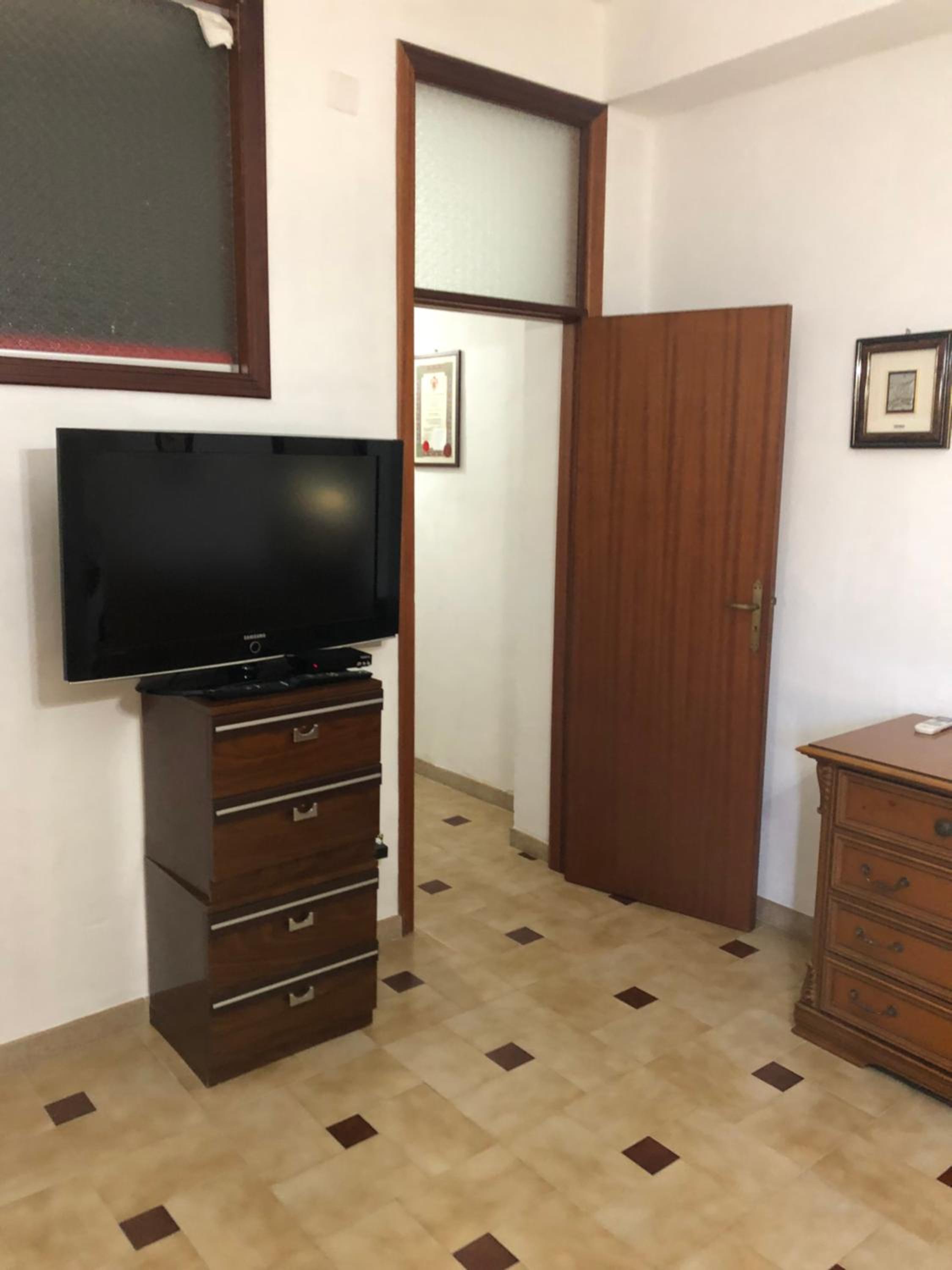 Apartment - Photo 3