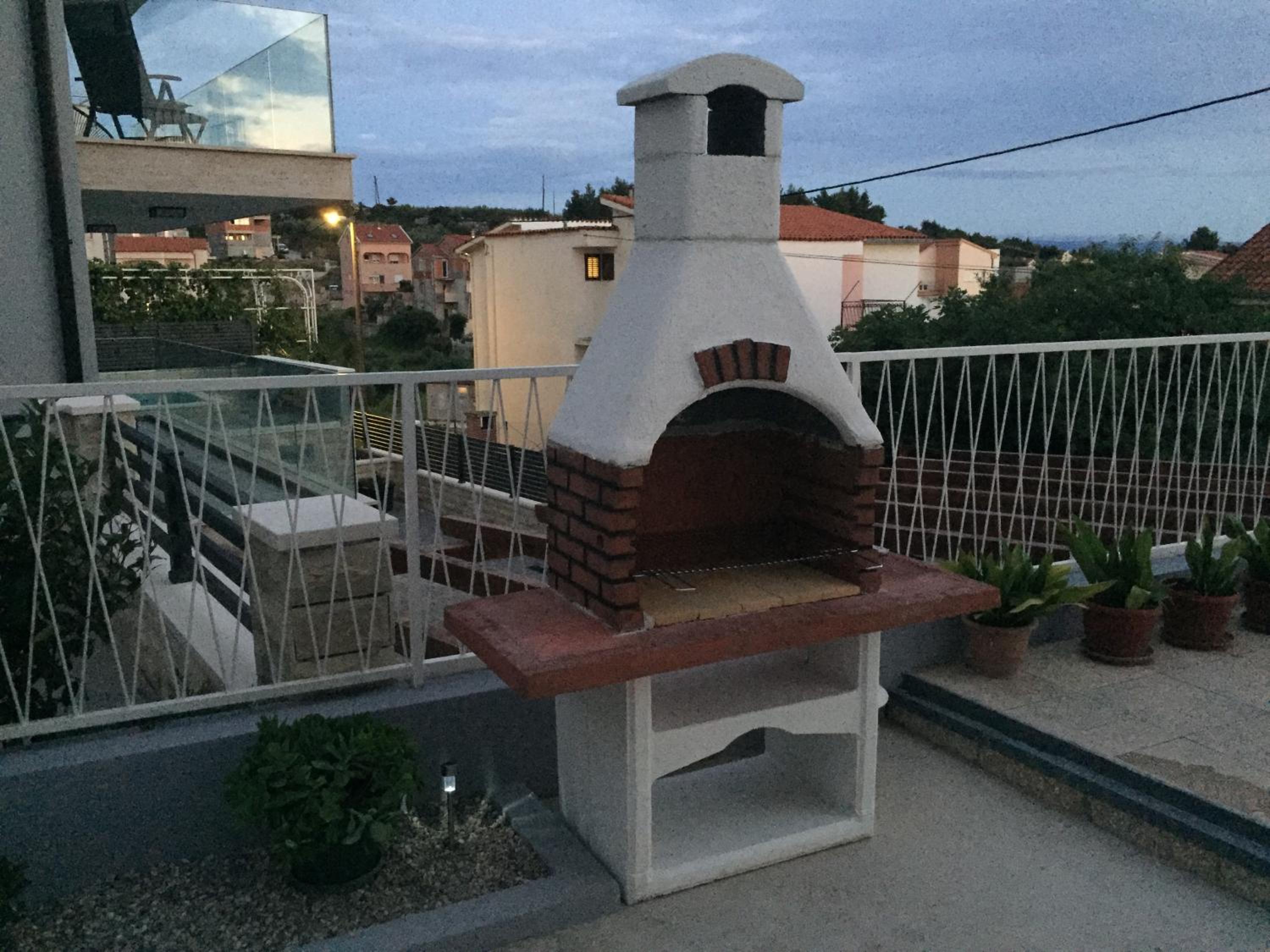 Apartment with Sea View - Photo 14