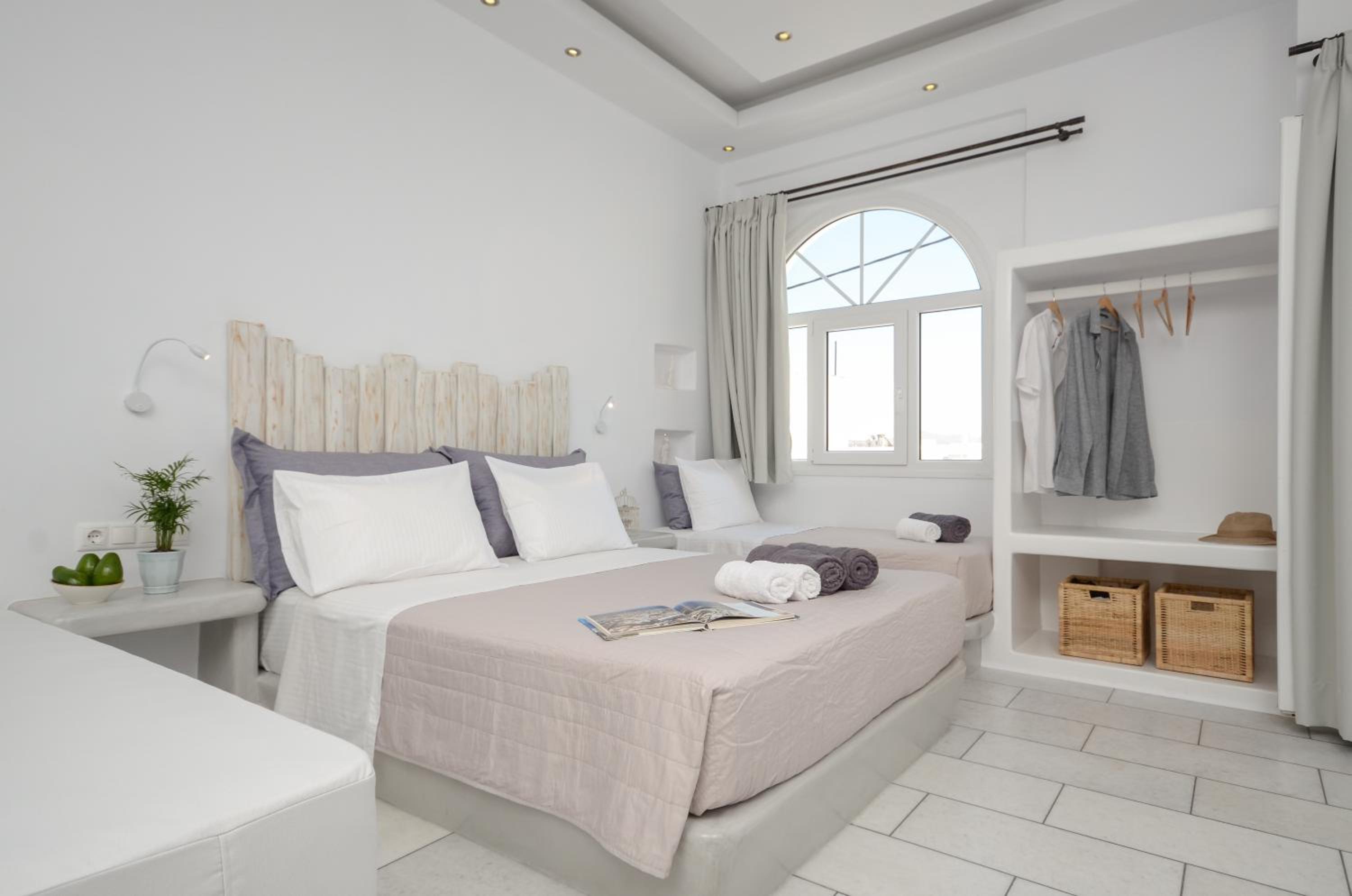 Studio with Balcony (4 Adults)  - Photo 1