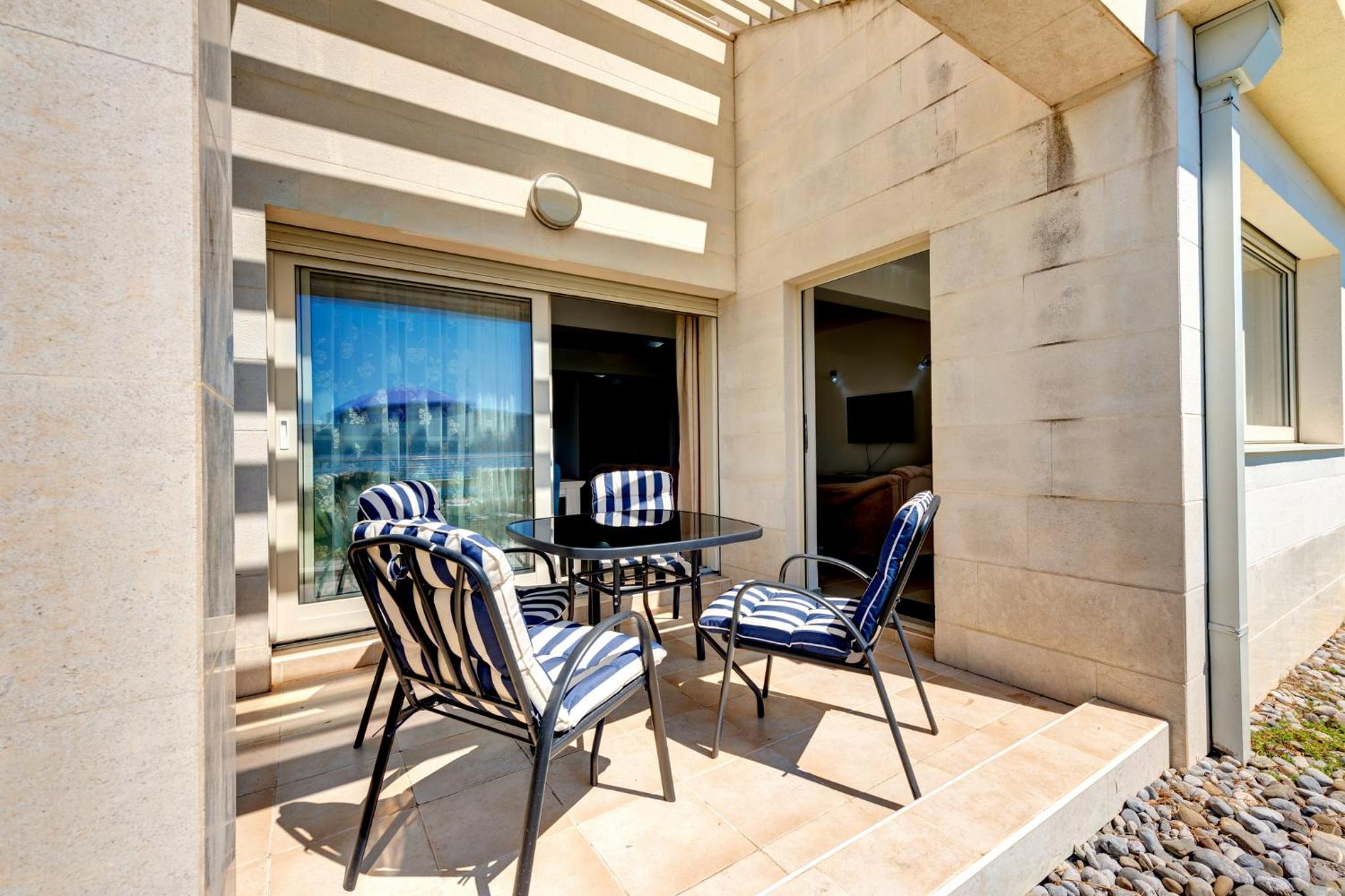 Apartment with Sea View - Ground Floor  photo 2