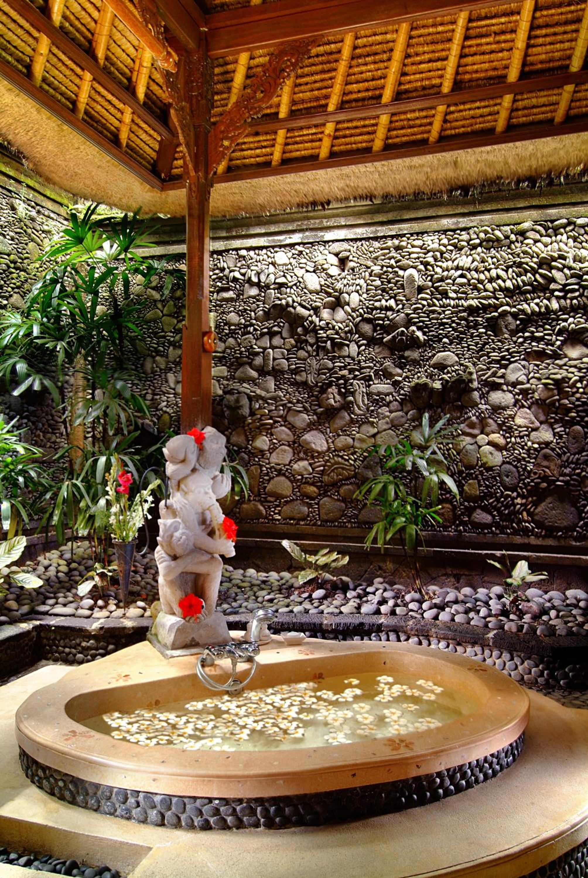 One-Bedroom Private Pool Villa - Photo 19