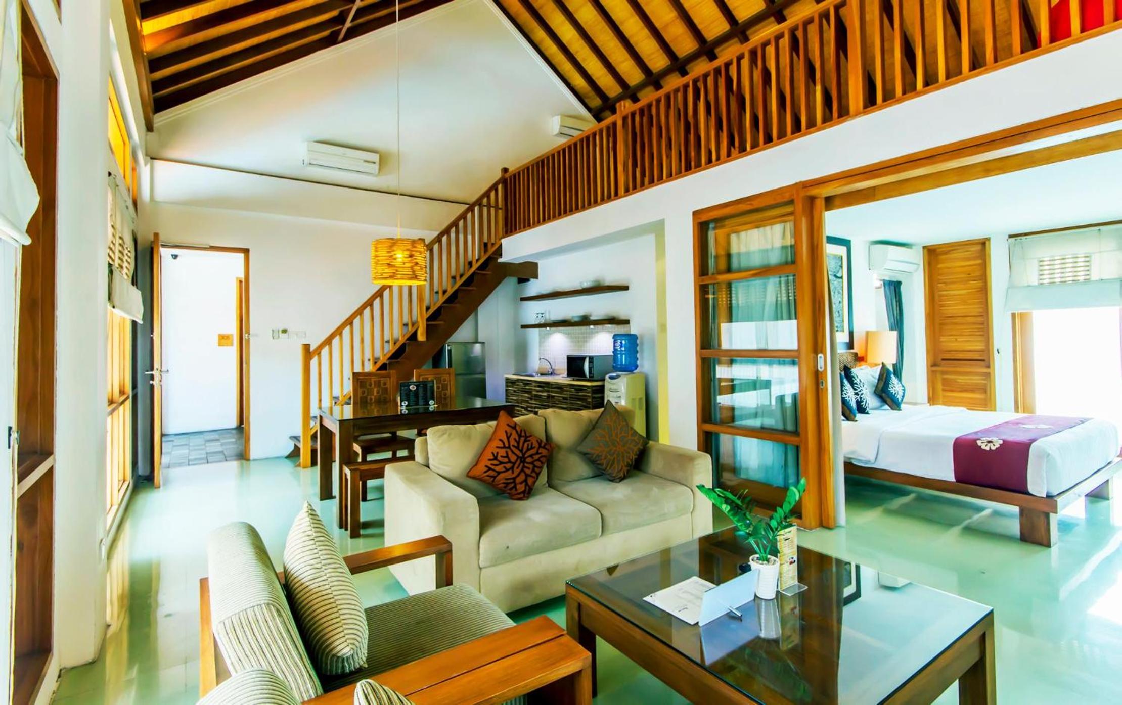 Tower Suite - Photo 5