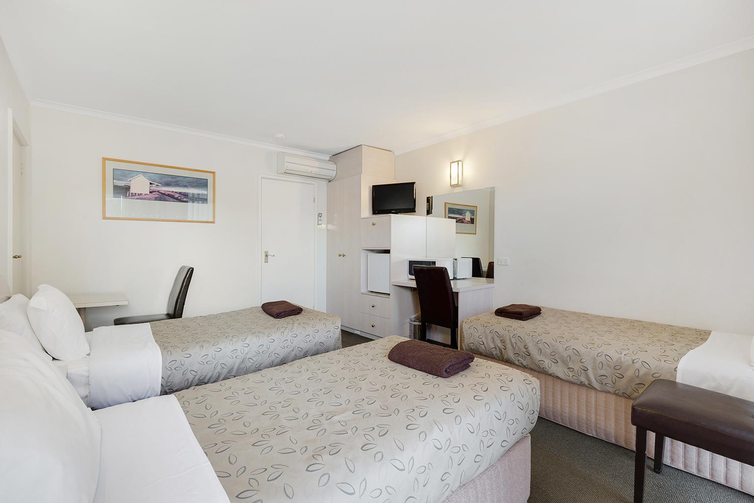 Triple Room - Photo 4