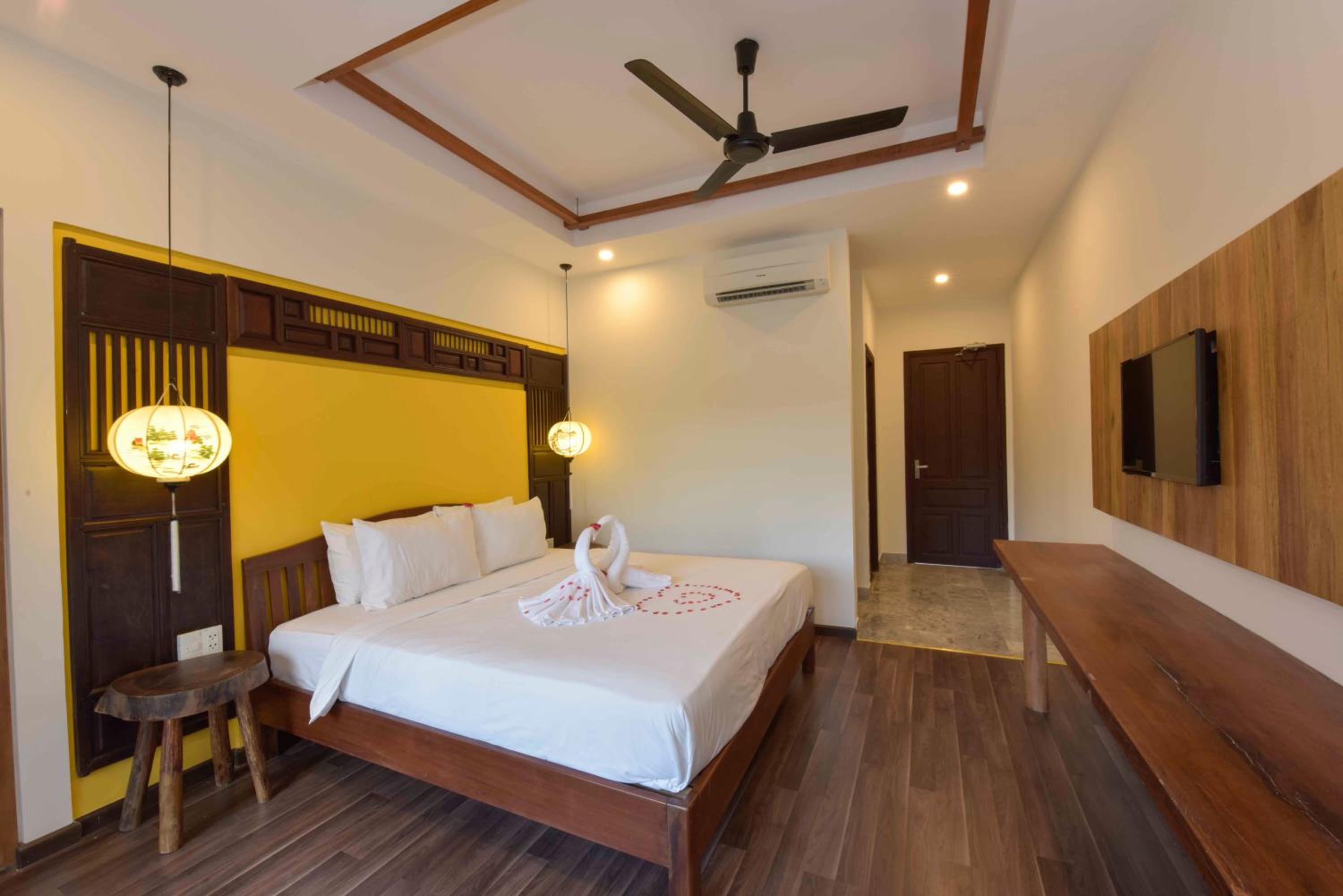 Family Room with Terrace photo 1