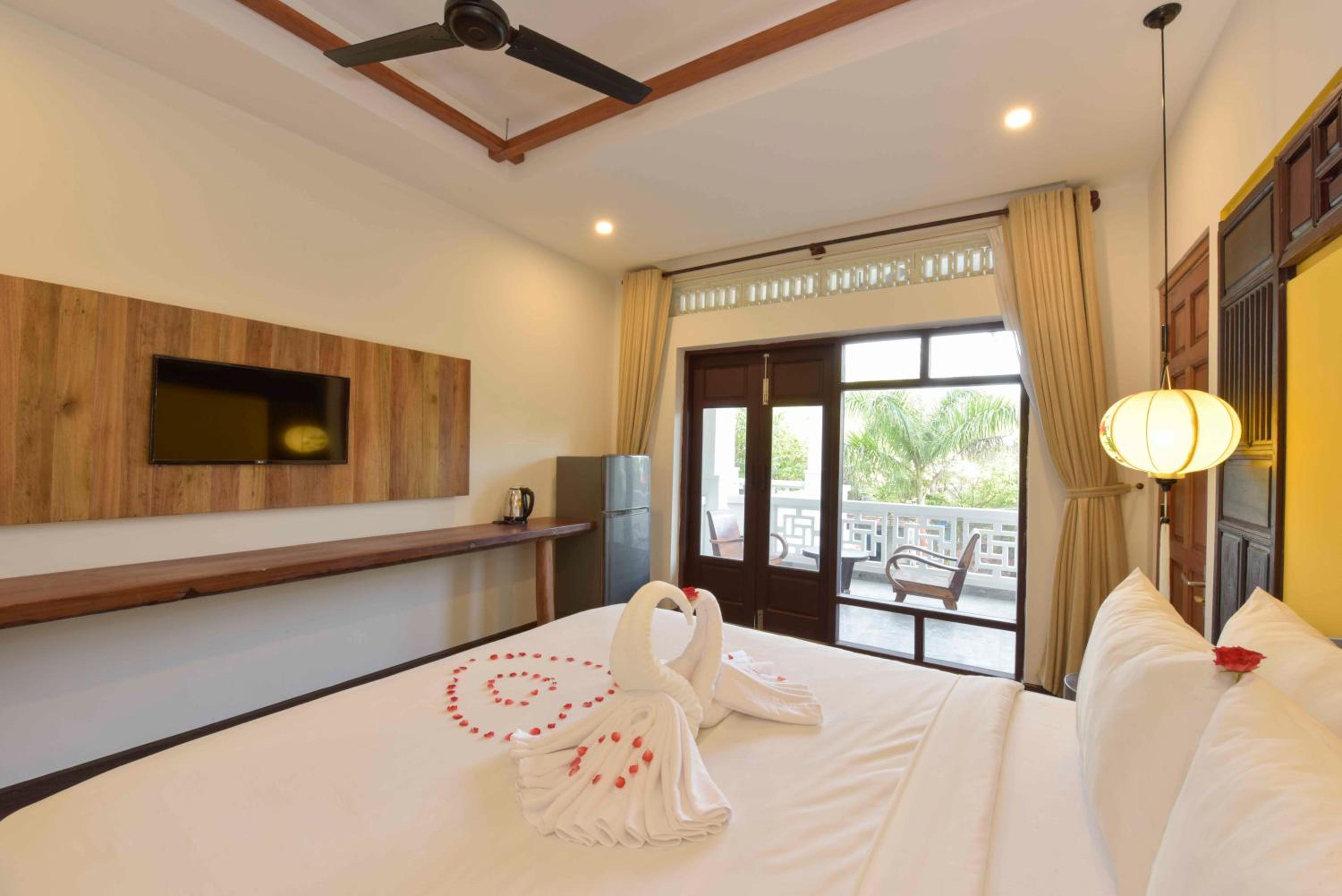 Junior Suite with Balcony photo 3