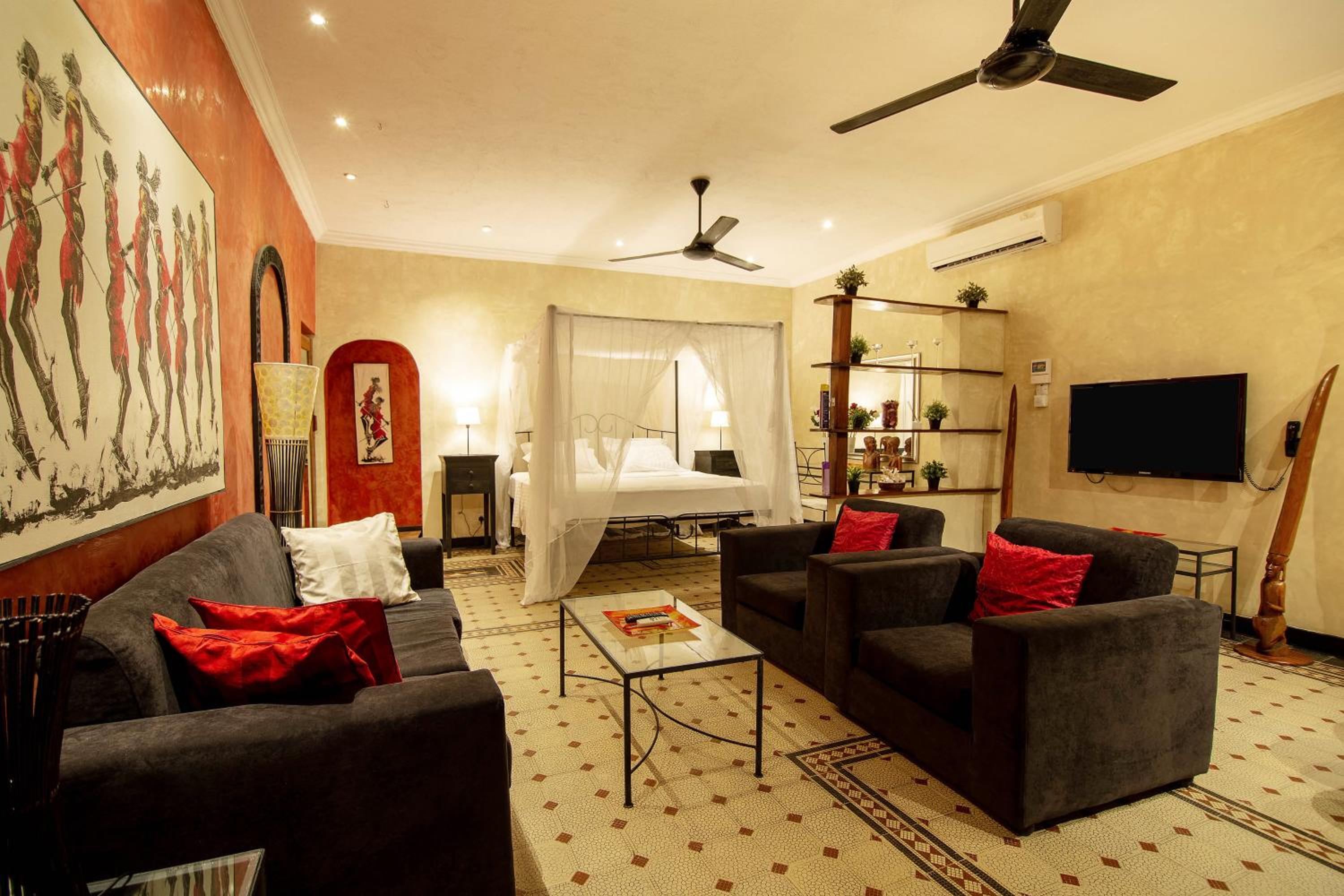 Senior Suite