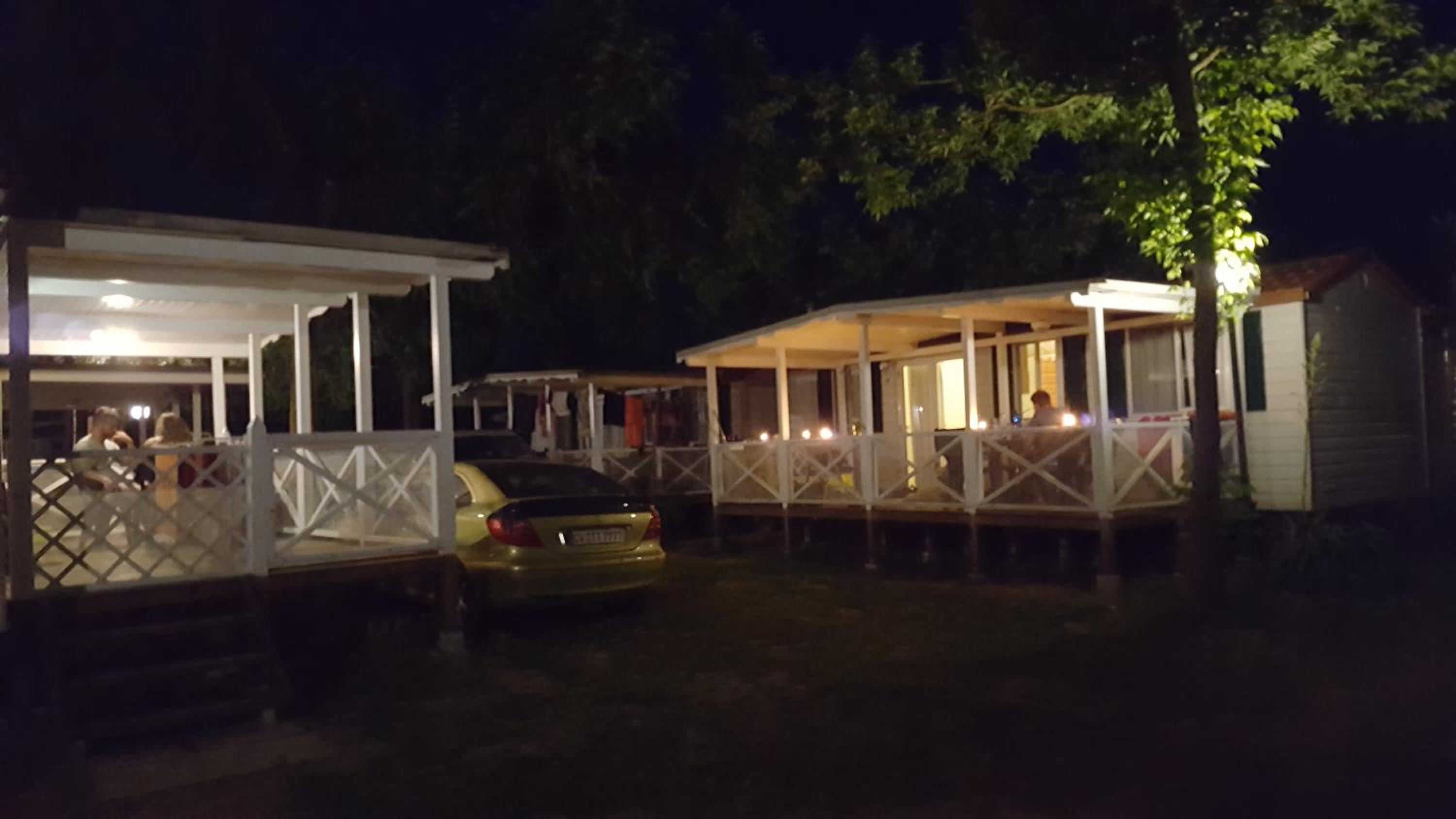 Mobile Home photo 1