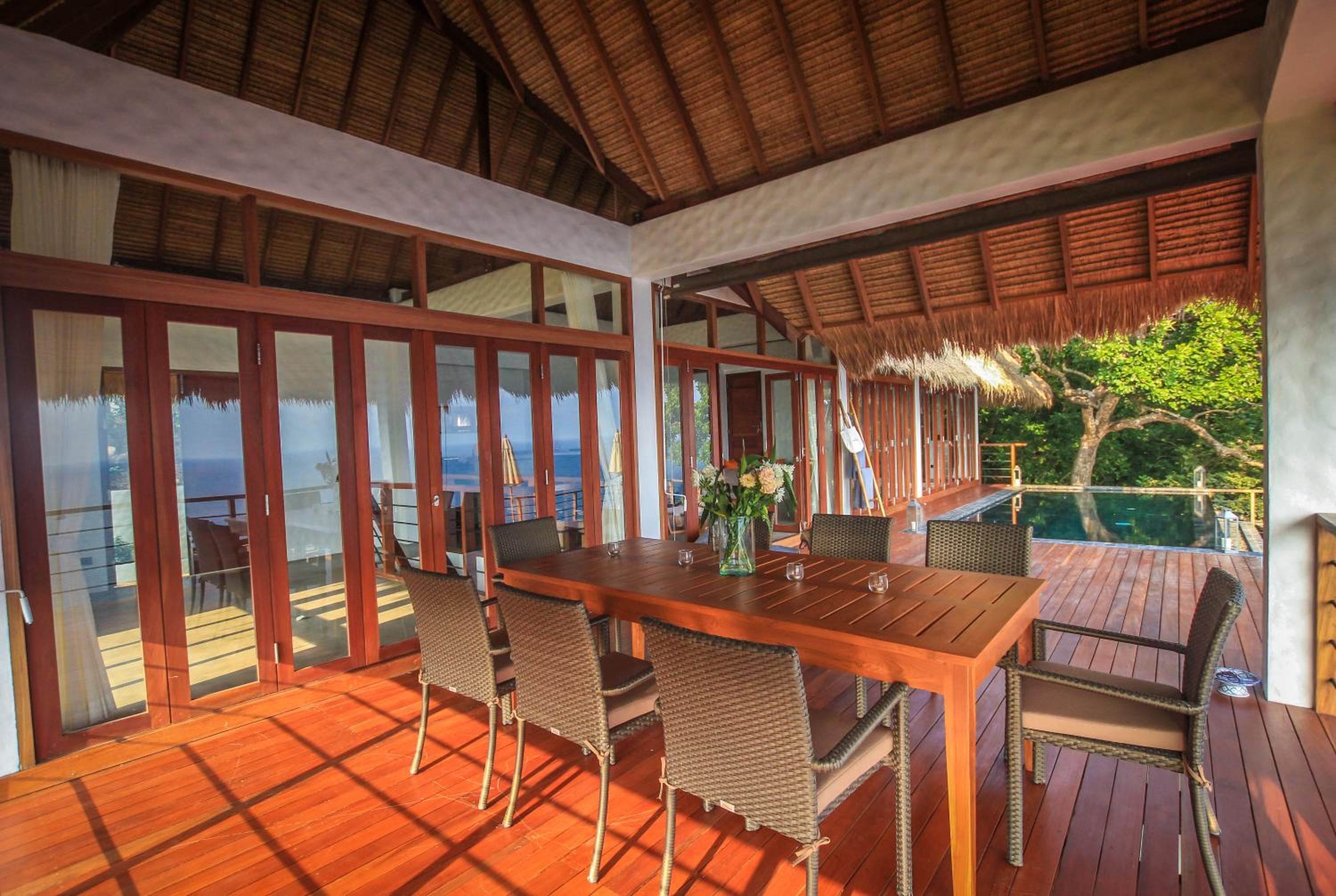 Deluxe Villa with Sea View photo 3
