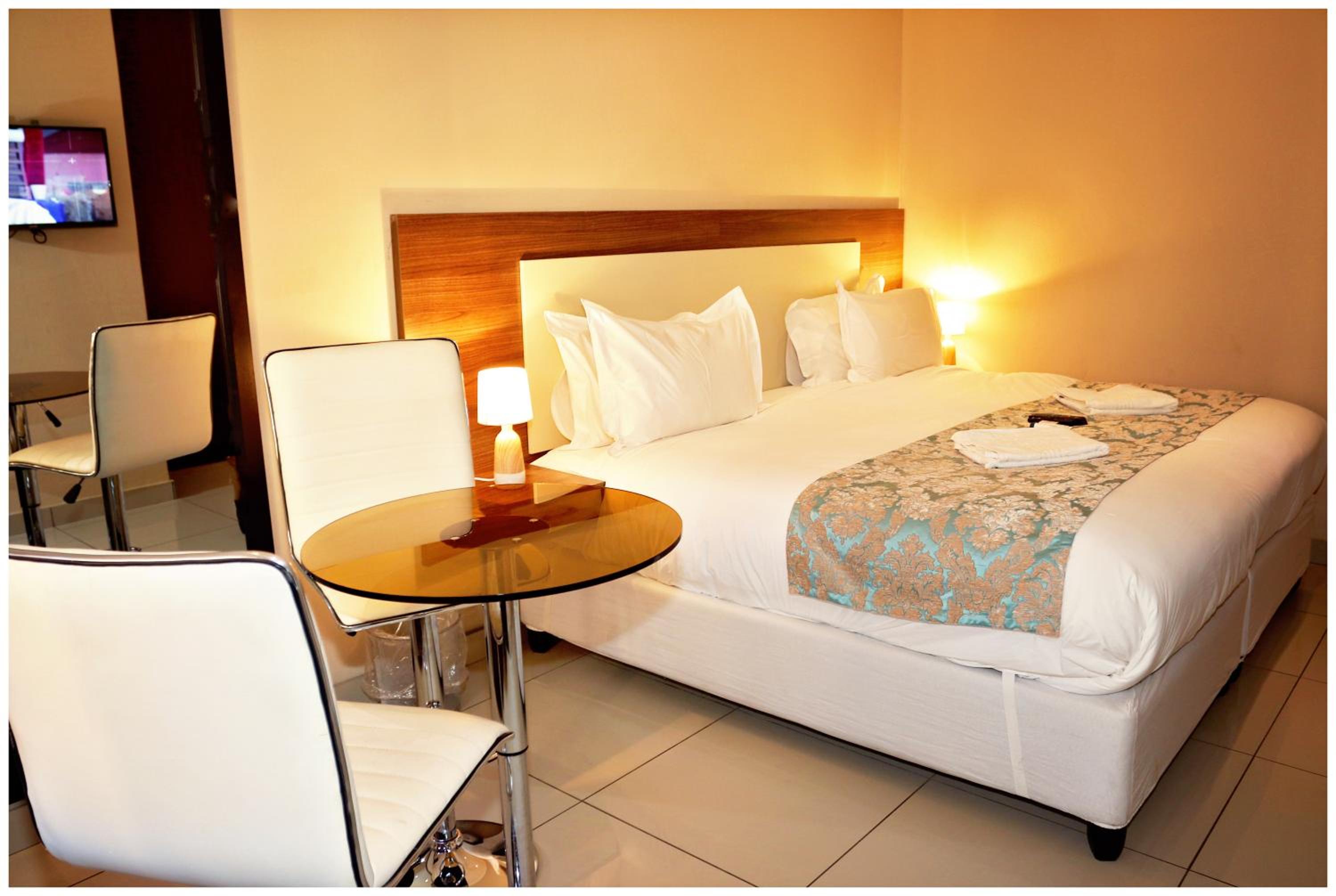 Superior King Room photo 1
