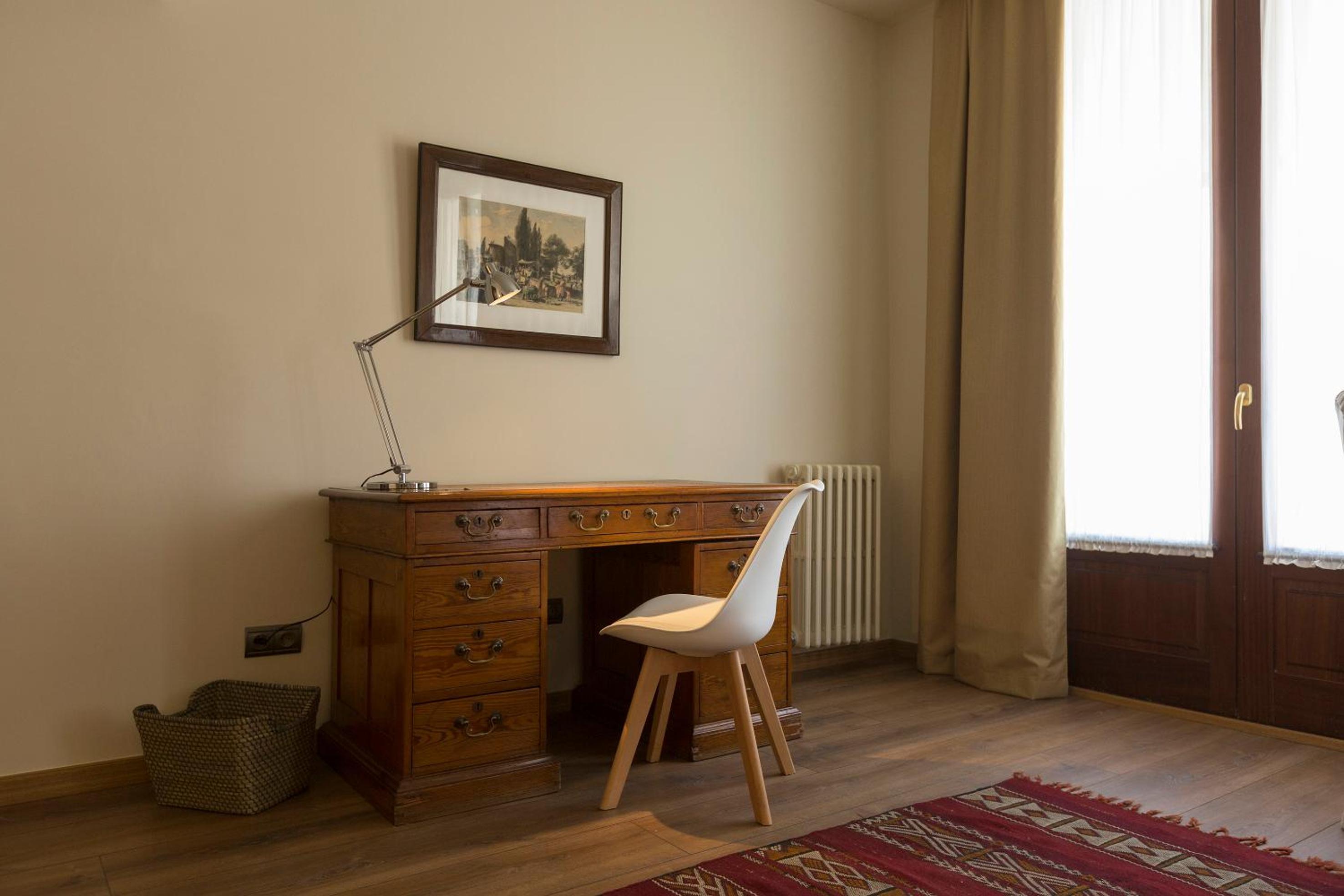 Deluxe Suite with Terrace photo 3