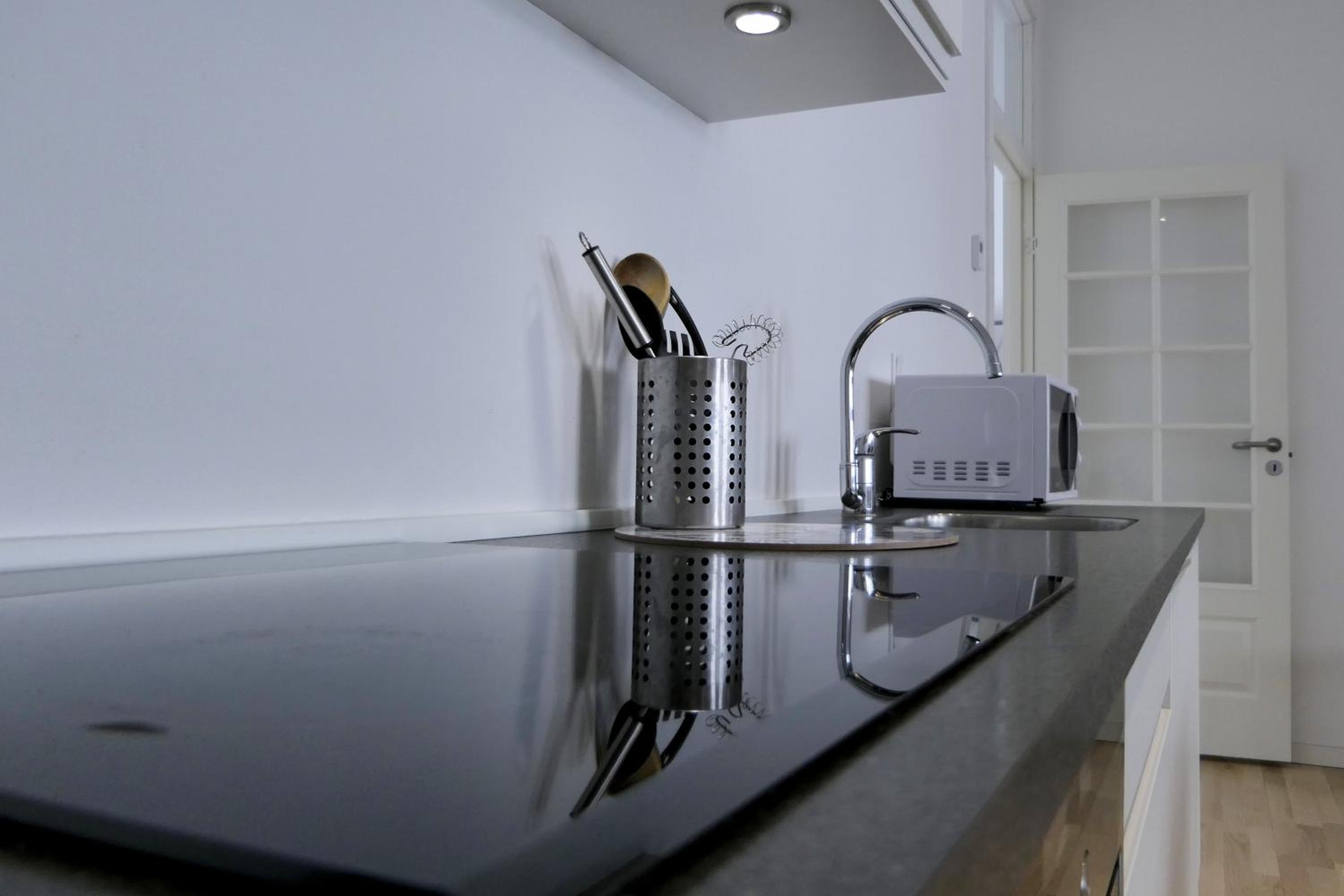 Apartment - Photo 4