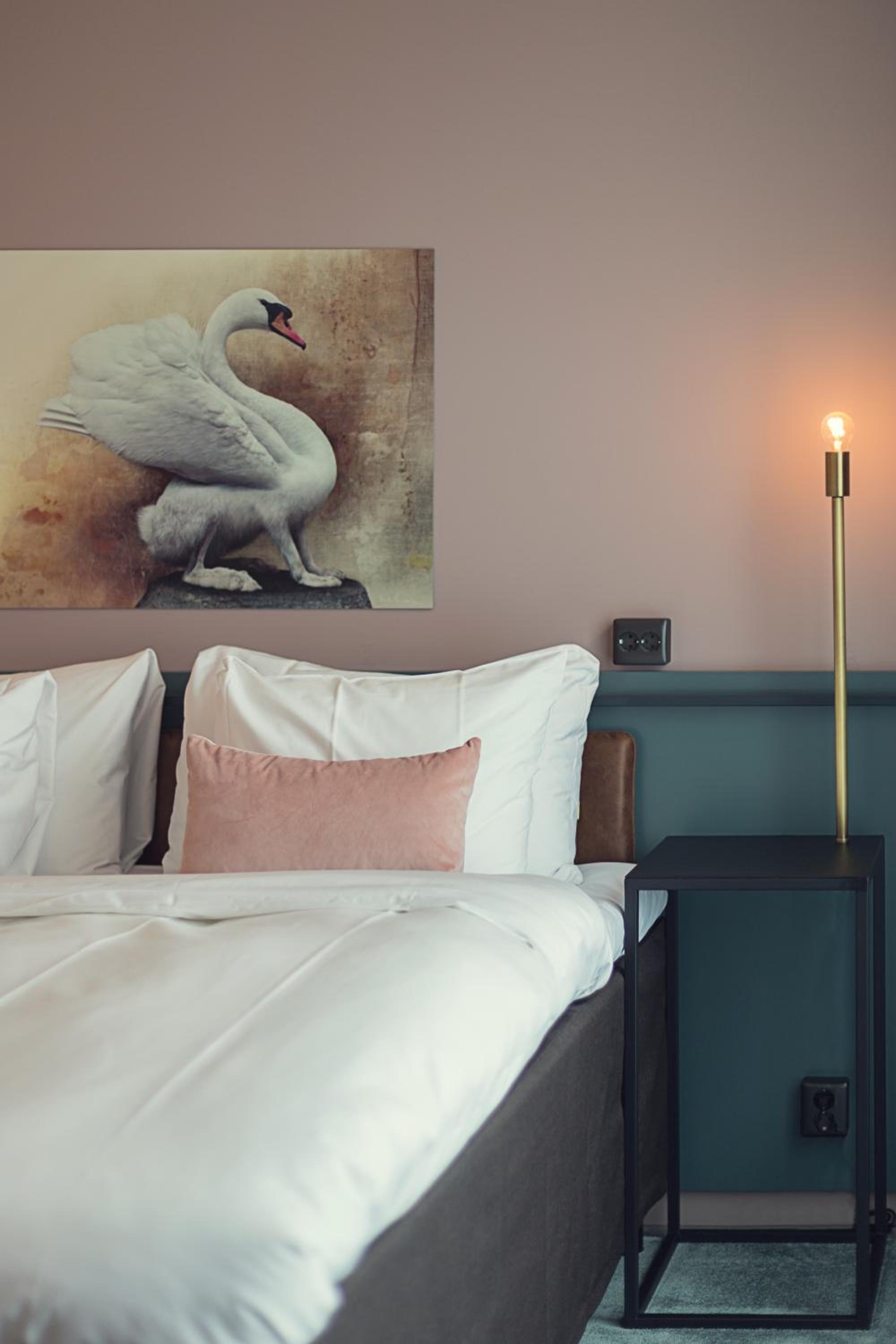 Suite with King Bed and Terrace - Non-Smoking - Photo 18
